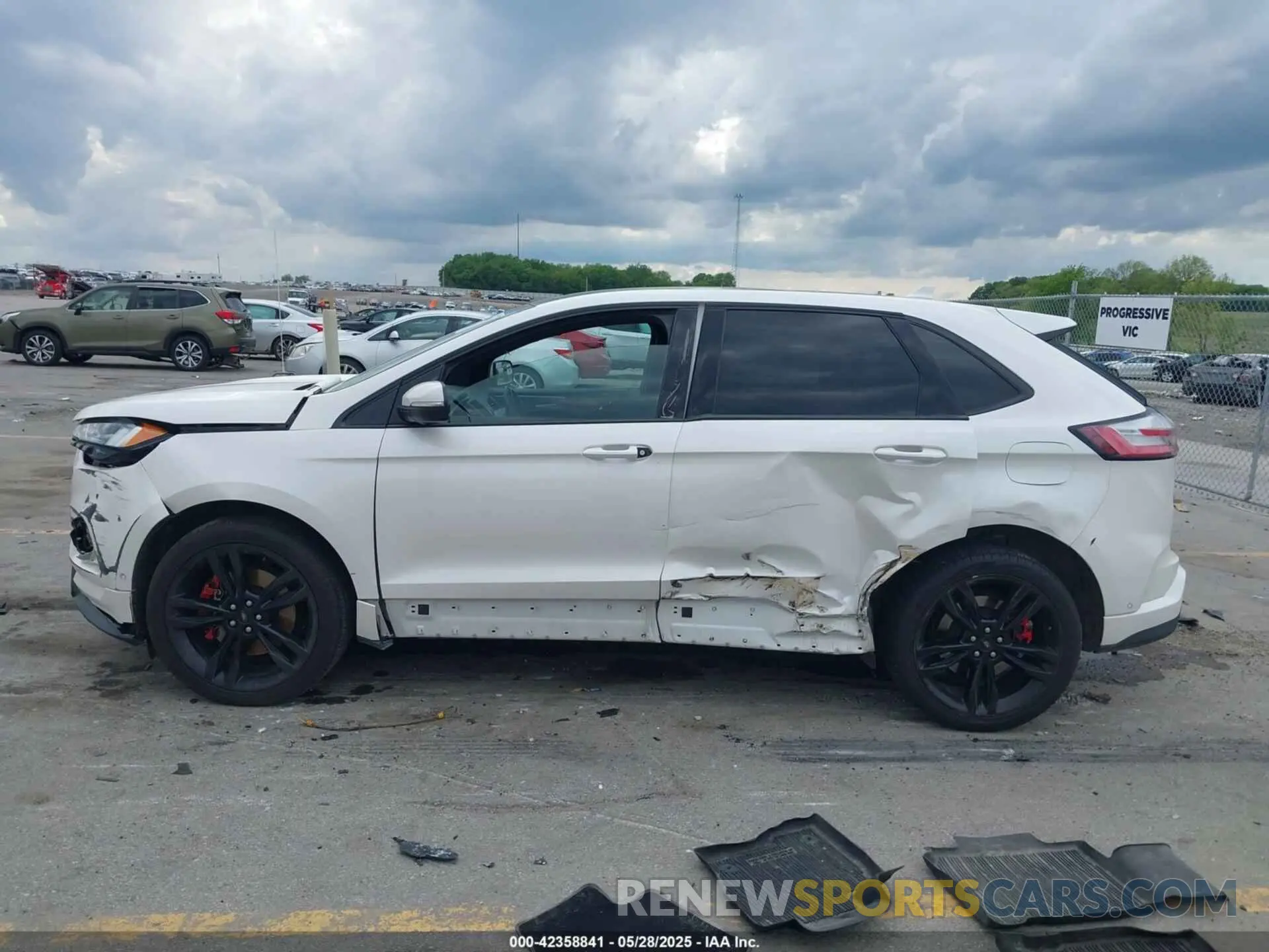 14 Photograph of a damaged car 2FMPK4AP9KBC38728 FORD EDGE 2019