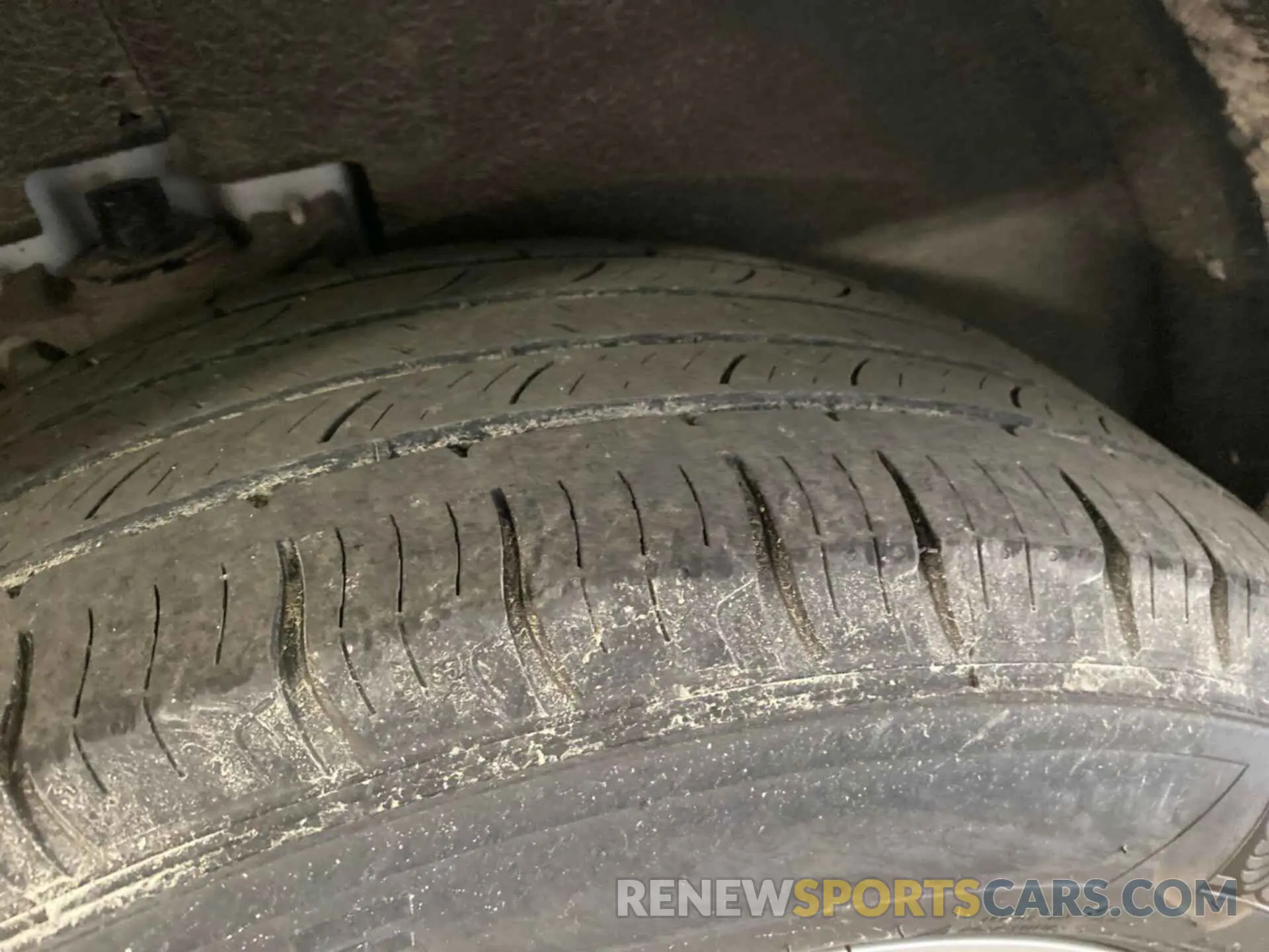 10 Photograph of a damaged car 2FMPK4G91KBB77304 FORD EDGE 2019