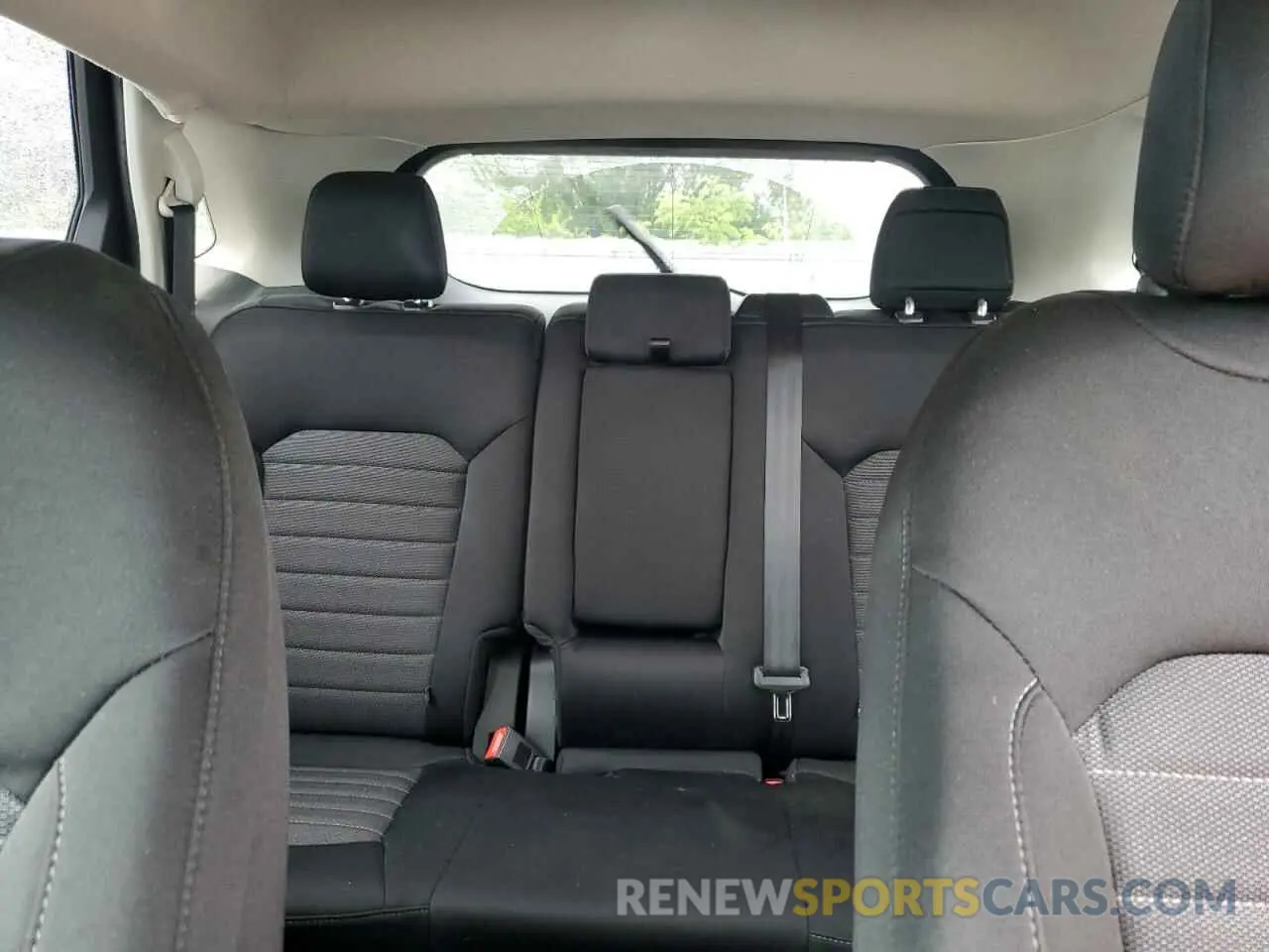 10 Photograph of a damaged car 2FMPK4G91KBC42913 FORD EDGE 2019