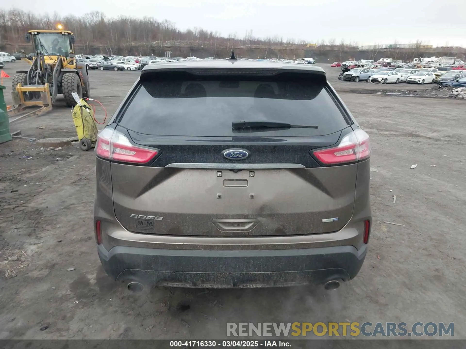 16 Photograph of a damaged car 2FMPK4G94KBB30946 FORD EDGE 2019