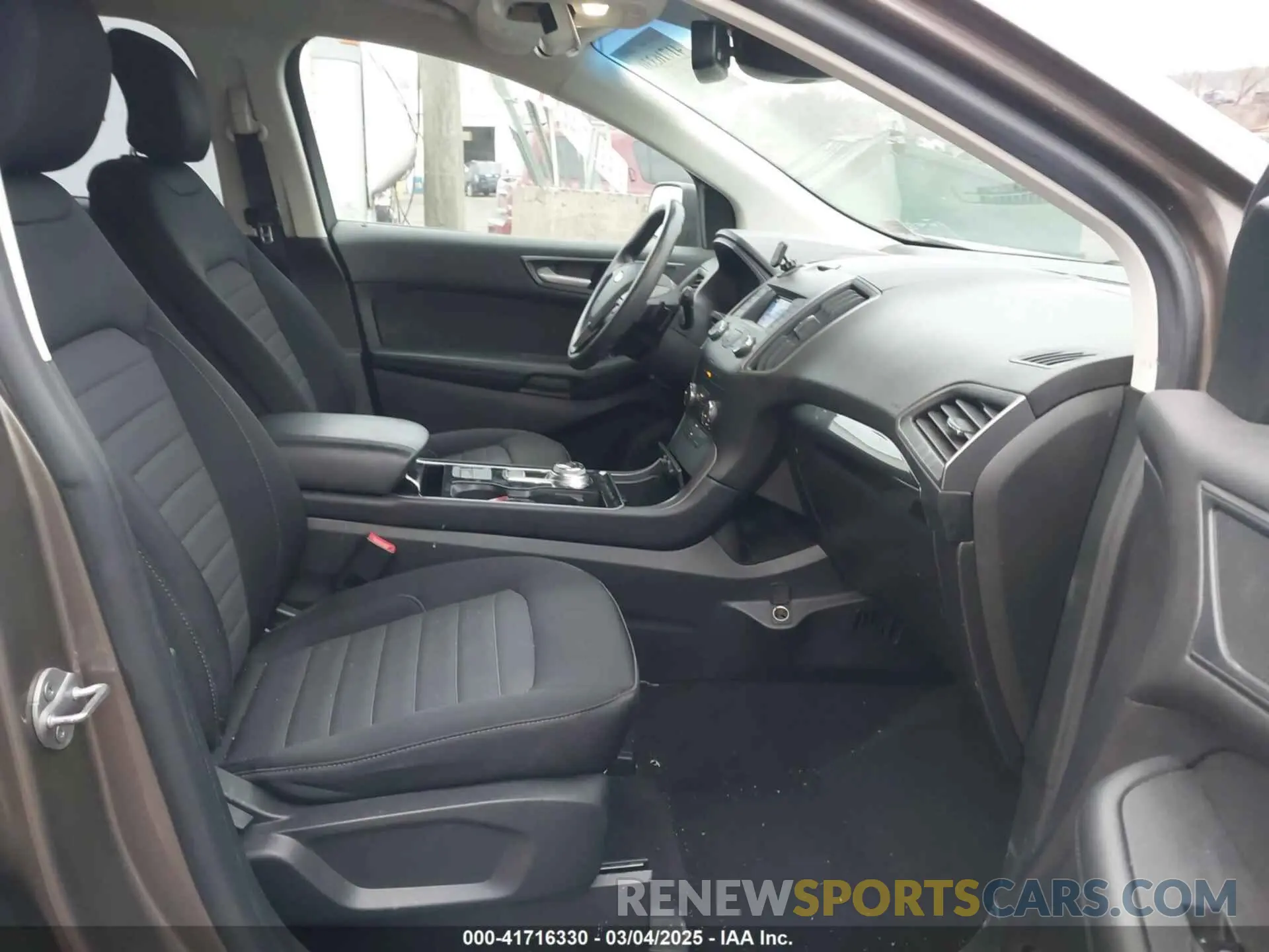 5 Photograph of a damaged car 2FMPK4G94KBB30946 FORD EDGE 2019