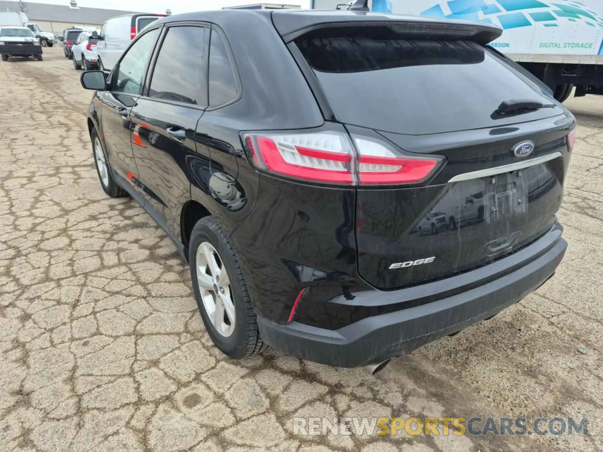 19 Photograph of a damaged car 2FMPK4G97KBB57204 FORD EDGE 2019