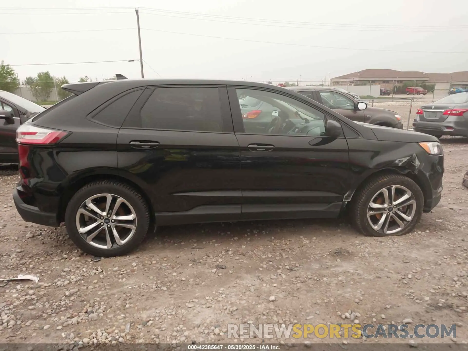 13 Photograph of a damaged car 2FMPK4G97KBB82717 FORD EDGE 2019