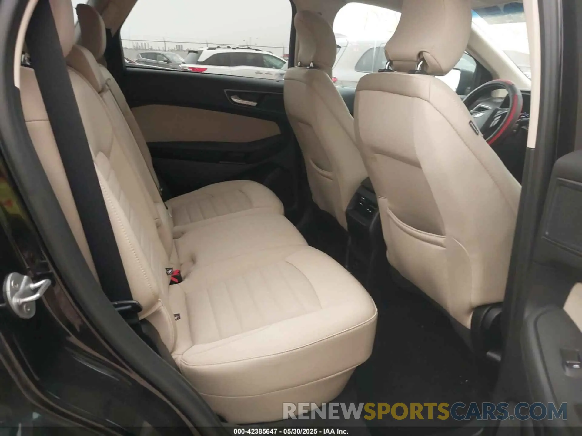 8 Photograph of a damaged car 2FMPK4G97KBB82717 FORD EDGE 2019