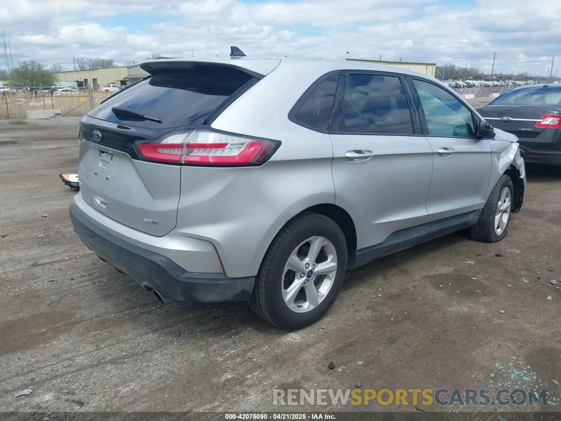 4 Photograph of a damaged car 2FMPK4G99KBB20820 FORD EDGE 2019