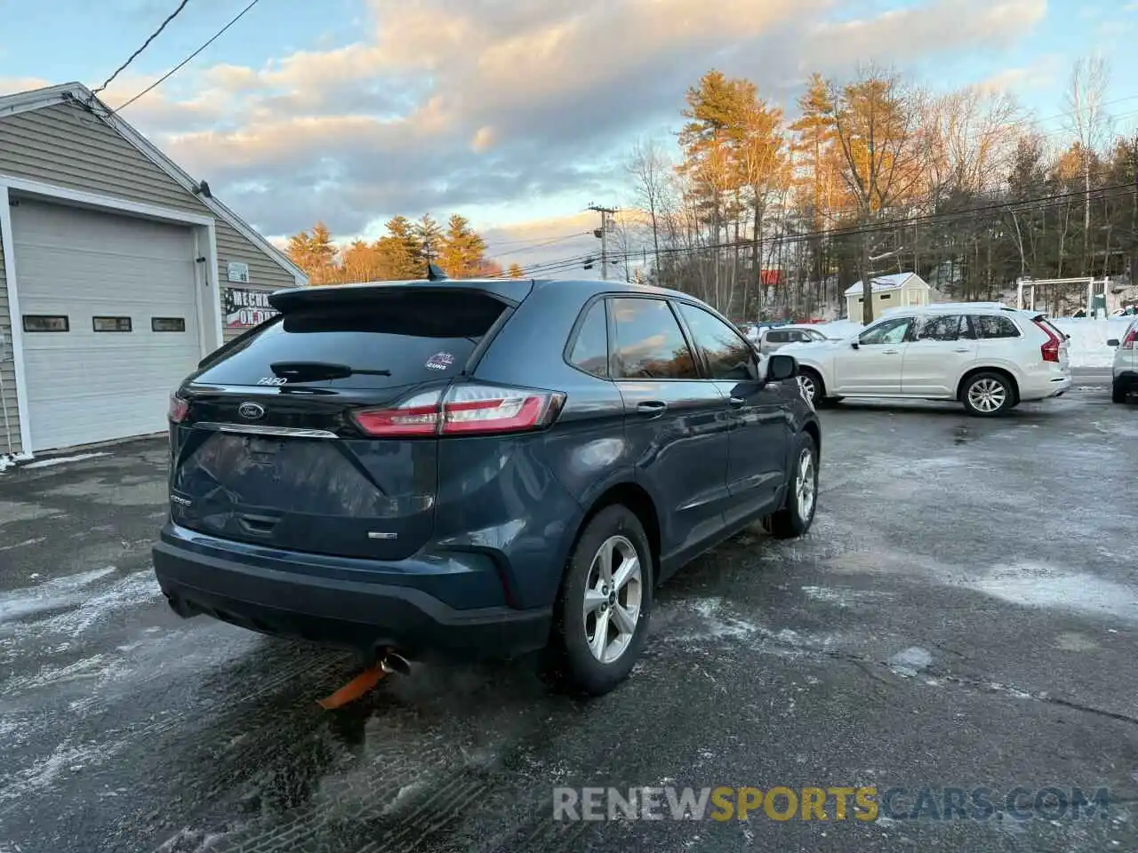 4 Photograph of a damaged car 2FMPK4G99KBB30800 FORD EDGE 2019