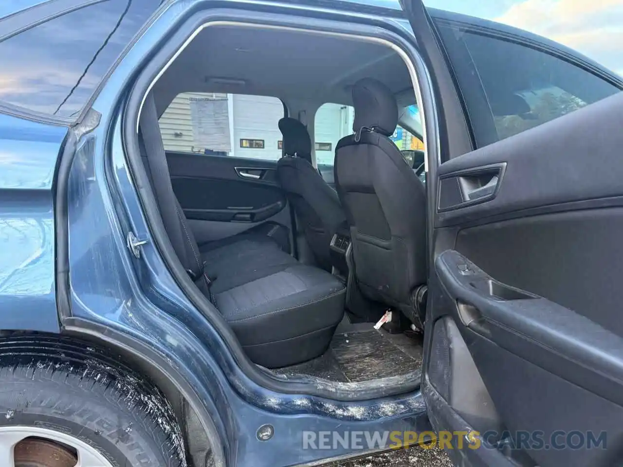 6 Photograph of a damaged car 2FMPK4G99KBB30800 FORD EDGE 2019