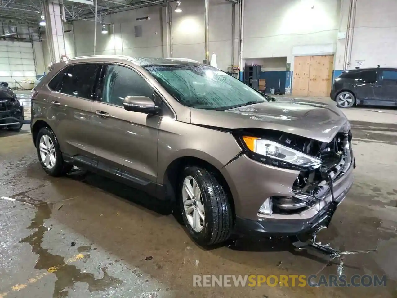 4 Photograph of a damaged car 2FMPK4J90KBB48563 FORD EDGE 2019