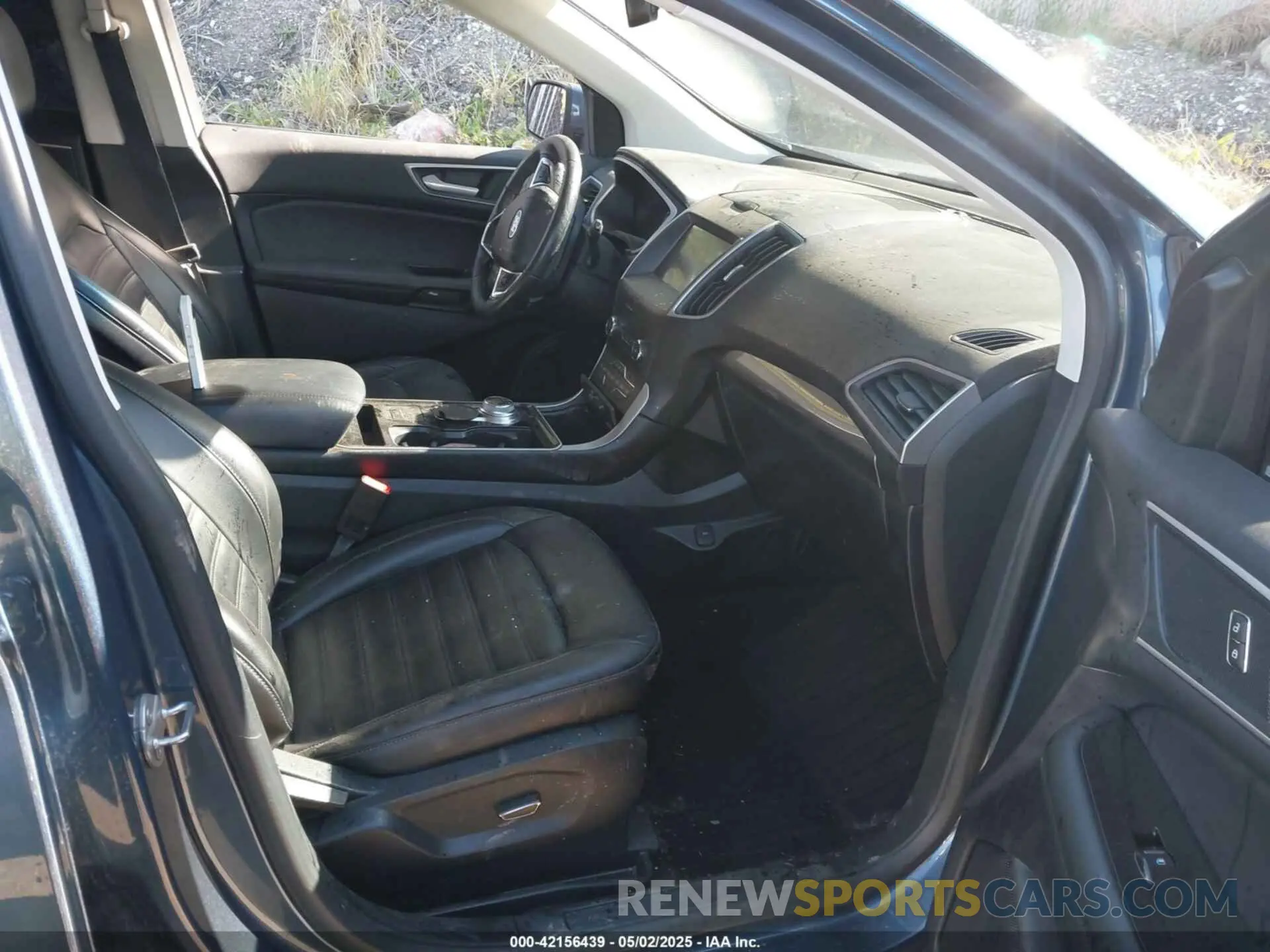 5 Photograph of a damaged car 2FMPK4J91KBC73474 FORD EDGE 2019