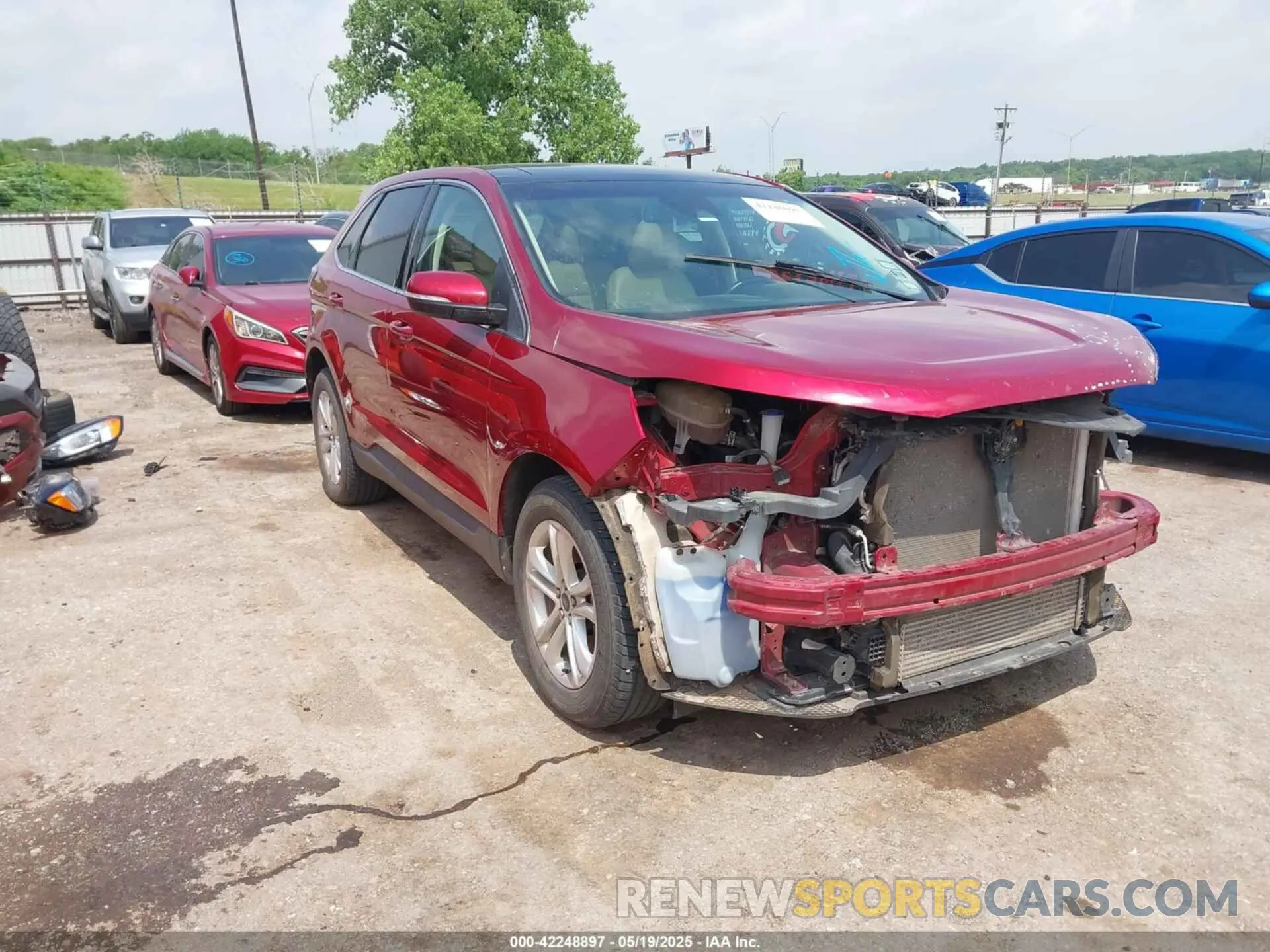 1 Photograph of a damaged car 2FMPK4J92KBB69060 FORD EDGE 2019