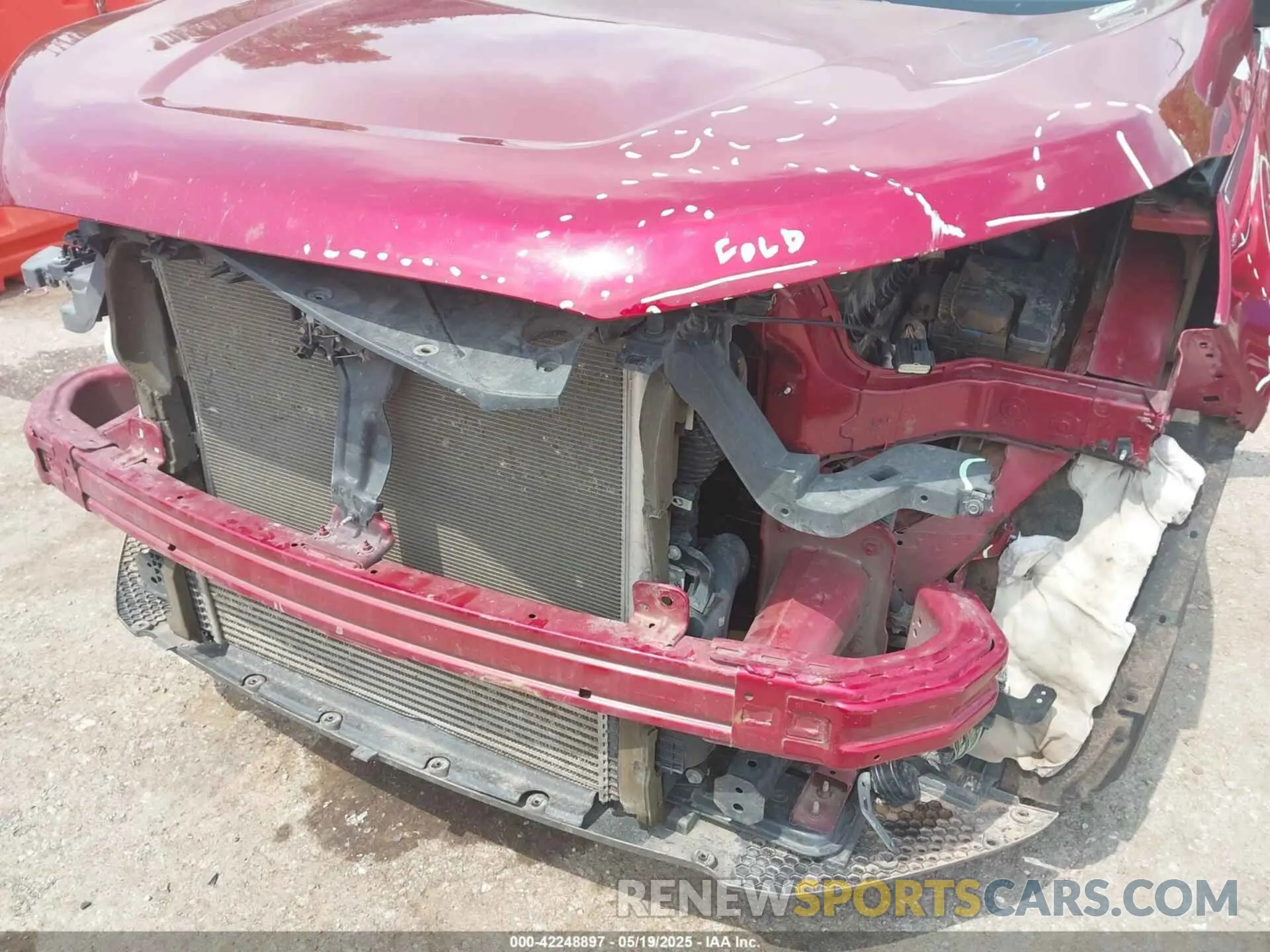 21 Photograph of a damaged car 2FMPK4J92KBB69060 FORD EDGE 2019
