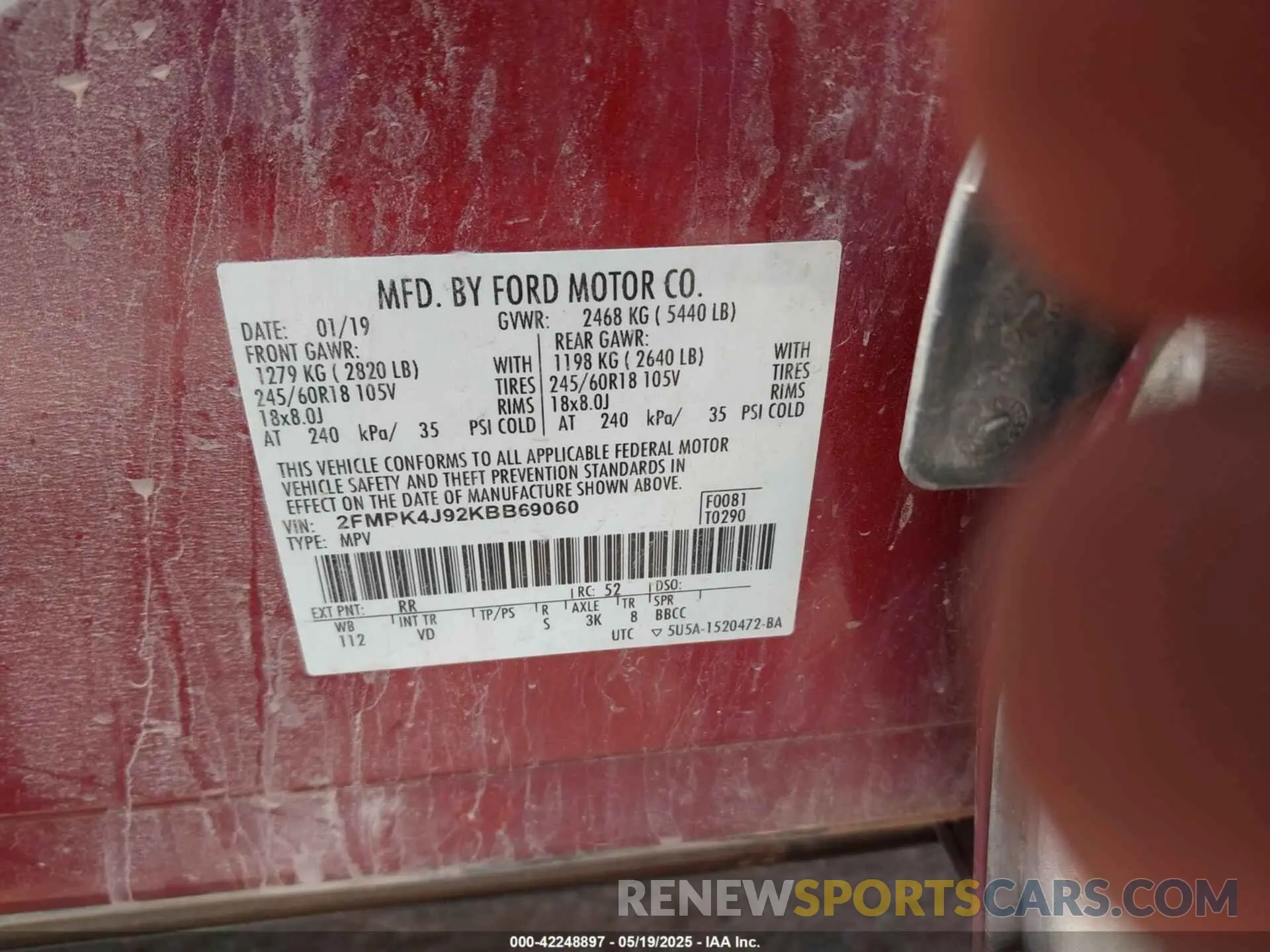 9 Photograph of a damaged car 2FMPK4J92KBB69060 FORD EDGE 2019