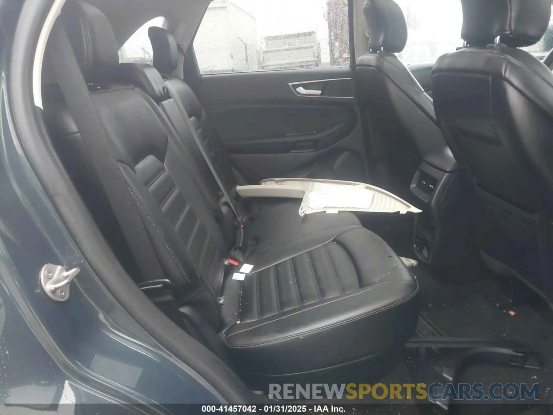 8 Photograph of a damaged car 2FMPK4J92KBC31282 FORD EDGE 2019