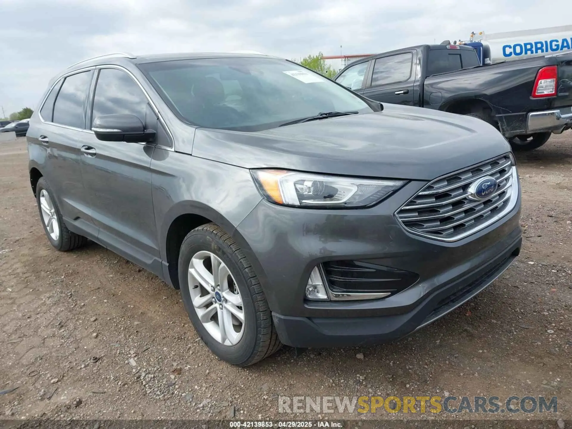 1 Photograph of a damaged car 2FMPK4J92KBC60085 FORD EDGE 2019