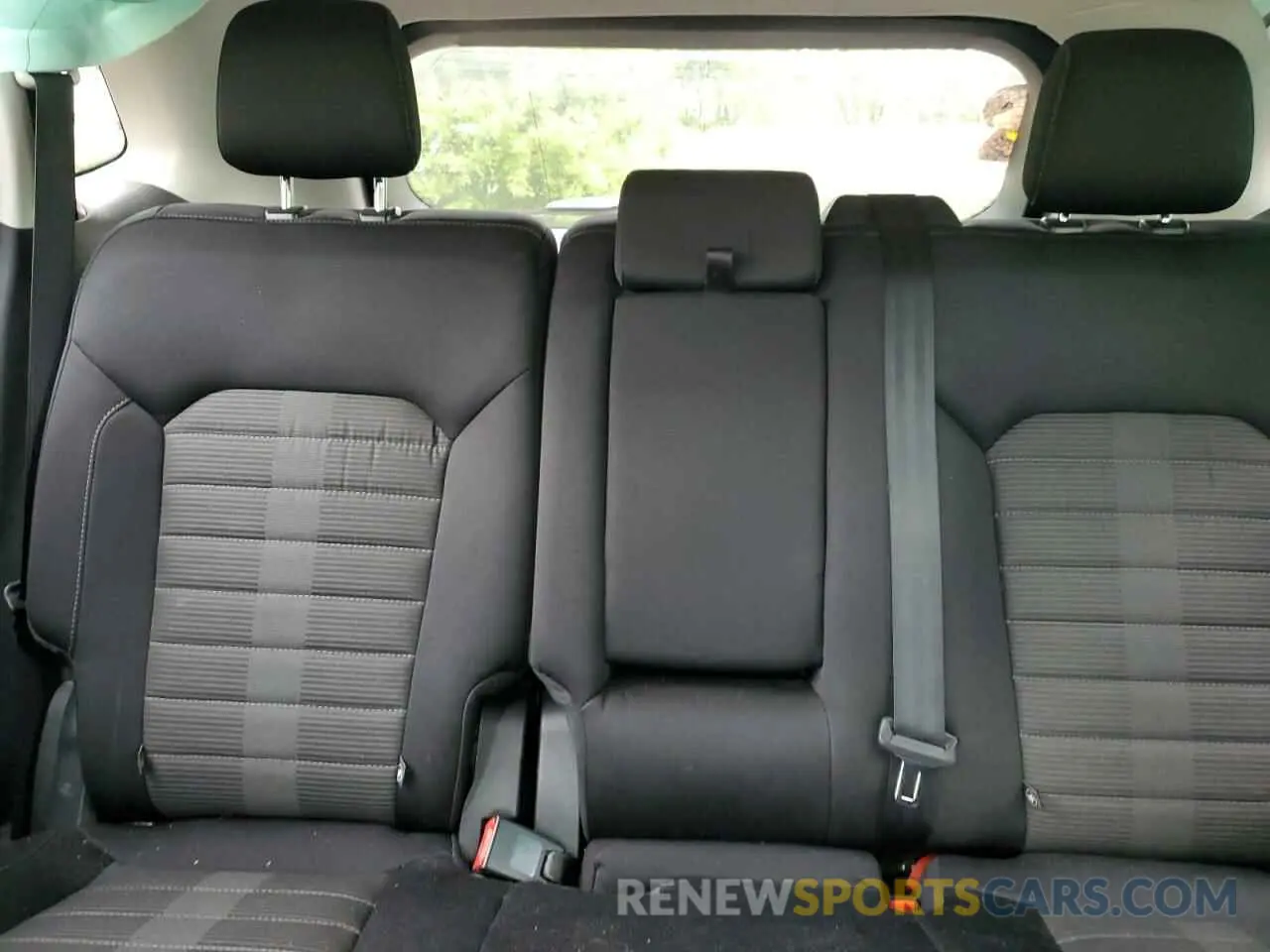 10 Photograph of a damaged car 2FMPK4J93KBB15606 FORD EDGE 2019