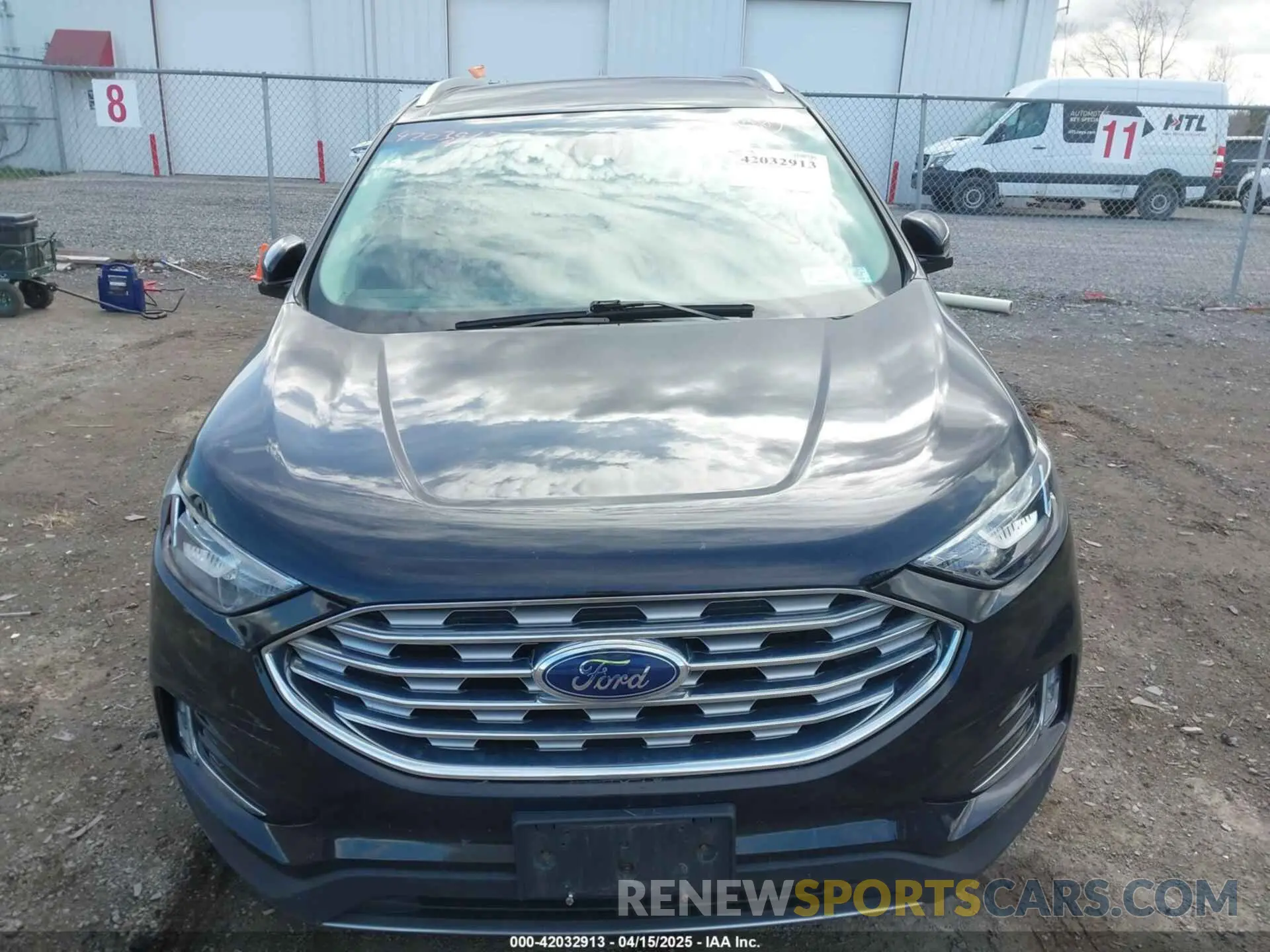 12 Photograph of a damaged car 2FMPK4J93KBB66345 FORD EDGE 2019