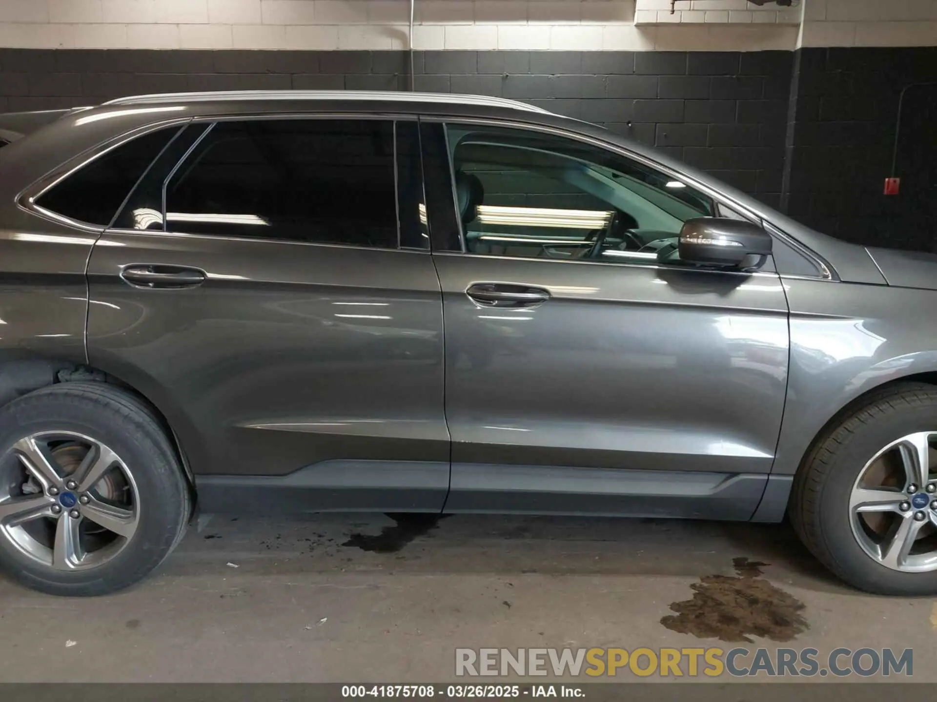 13 Photograph of a damaged car 2FMPK4J93KBC74786 FORD EDGE 2019