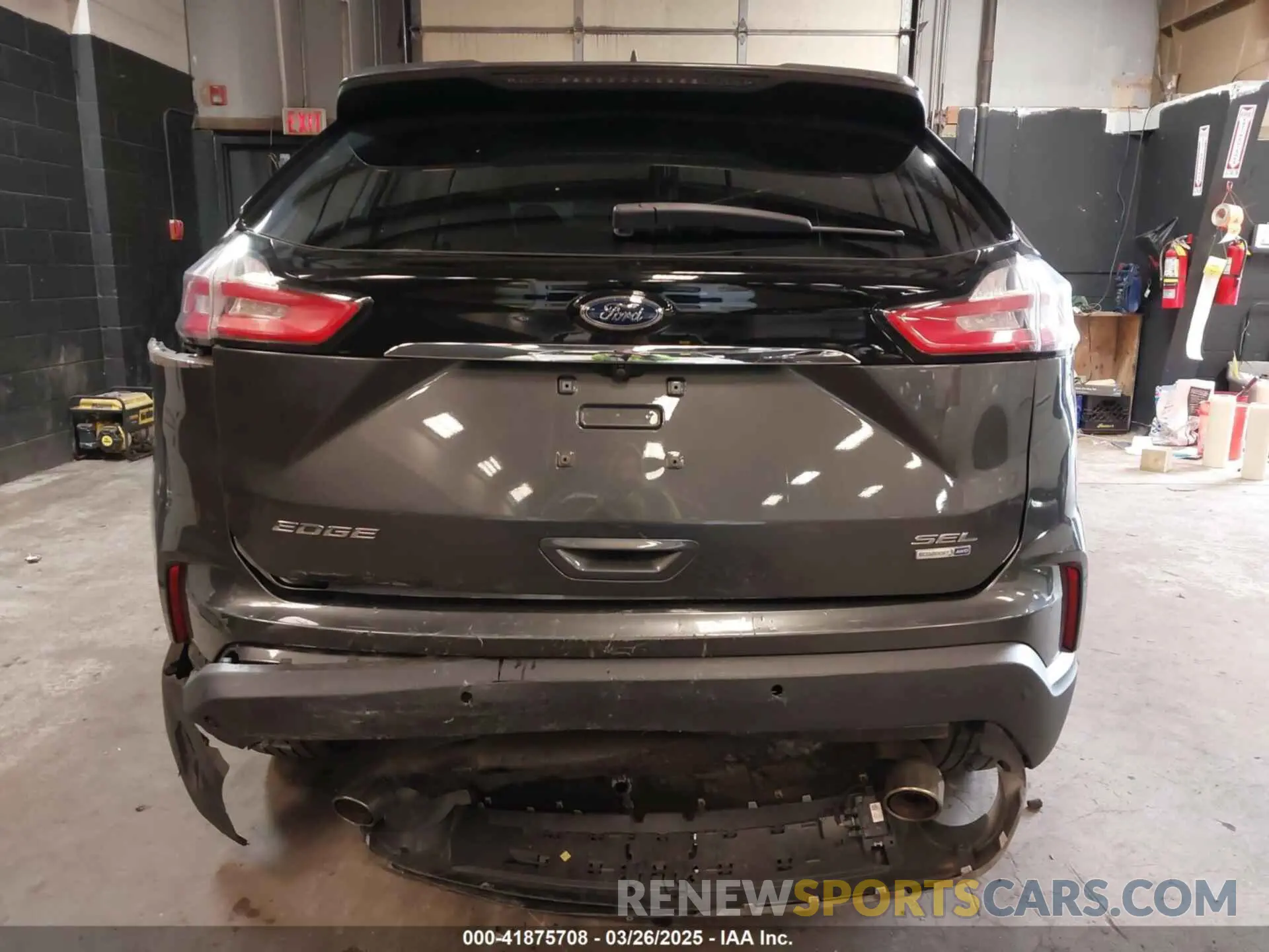 16 Photograph of a damaged car 2FMPK4J93KBC74786 FORD EDGE 2019