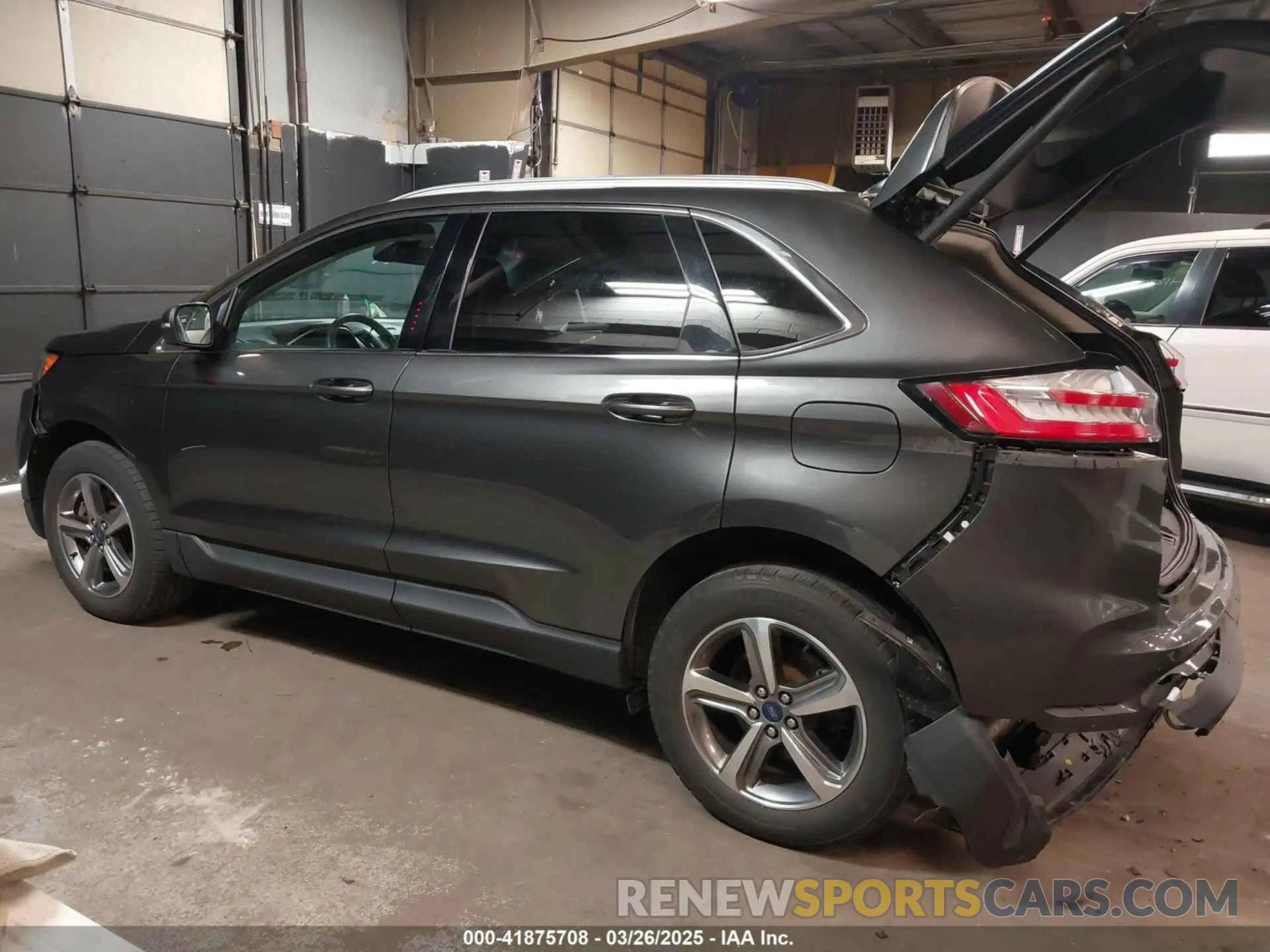 3 Photograph of a damaged car 2FMPK4J93KBC74786 FORD EDGE 2019