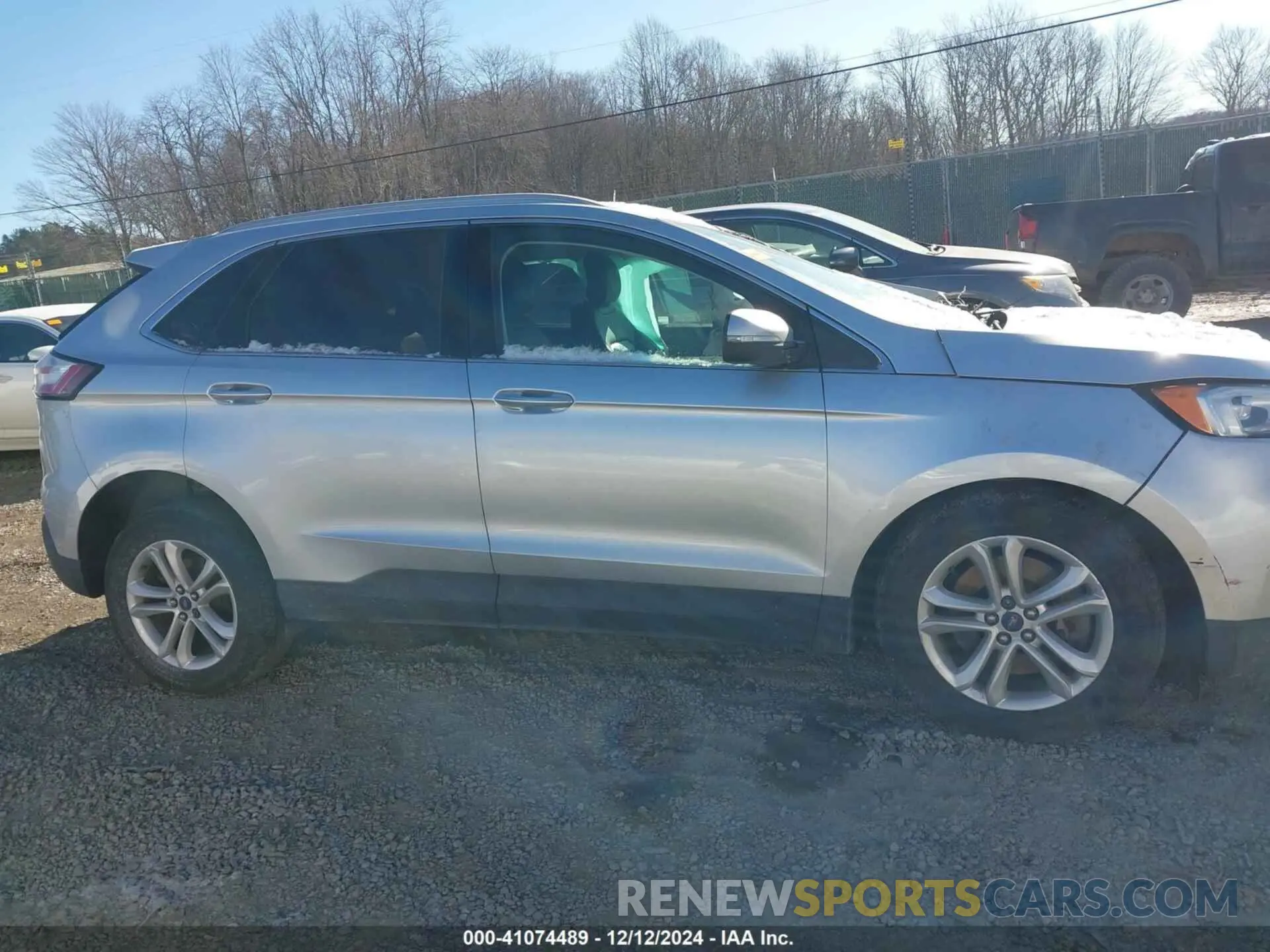 14 Photograph of a damaged car 2FMPK4J94KBB23407 FORD EDGE 2019