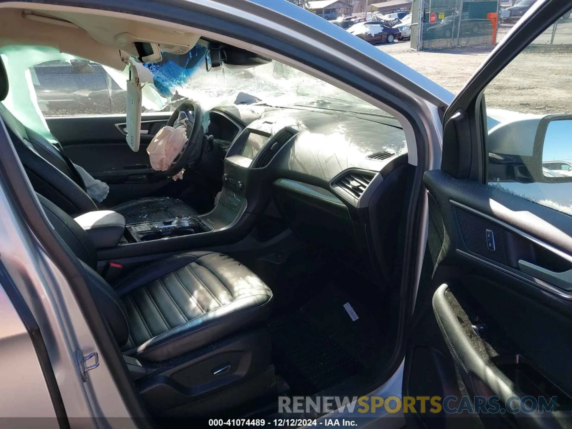 5 Photograph of a damaged car 2FMPK4J94KBB23407 FORD EDGE 2019