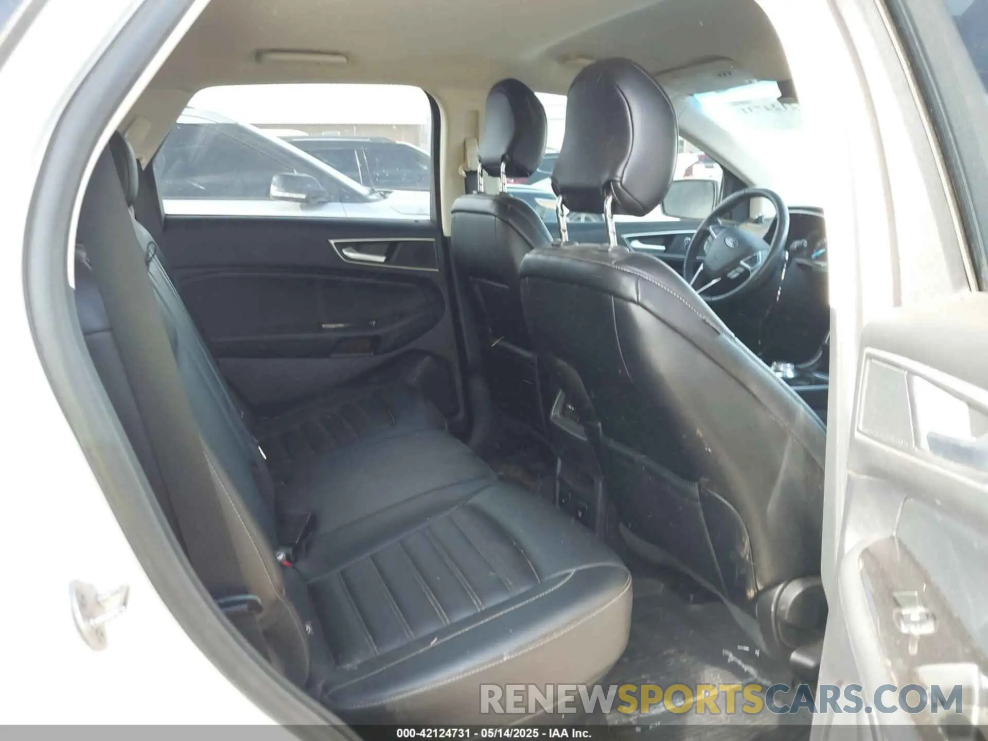 8 Photograph of a damaged car 2FMPK4J94KBB75832 FORD EDGE 2019