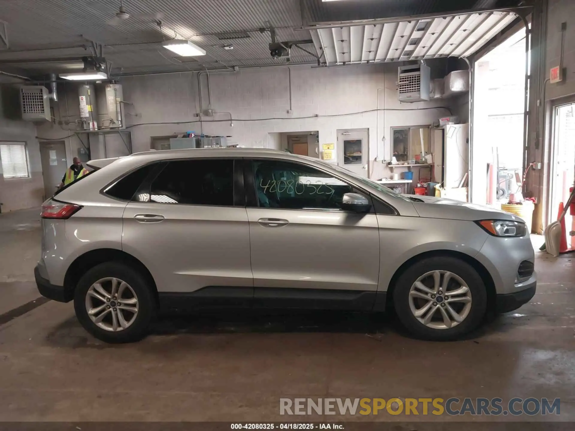13 Photograph of a damaged car 2FMPK4J95KBB11427 FORD EDGE 2019