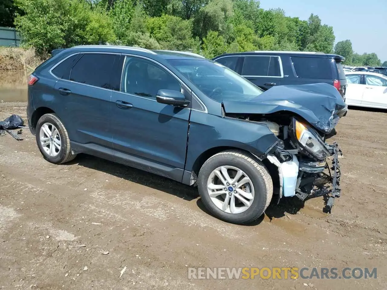 4 Photograph of a damaged car 2FMPK4J95KBB23500 FORD EDGE 2019