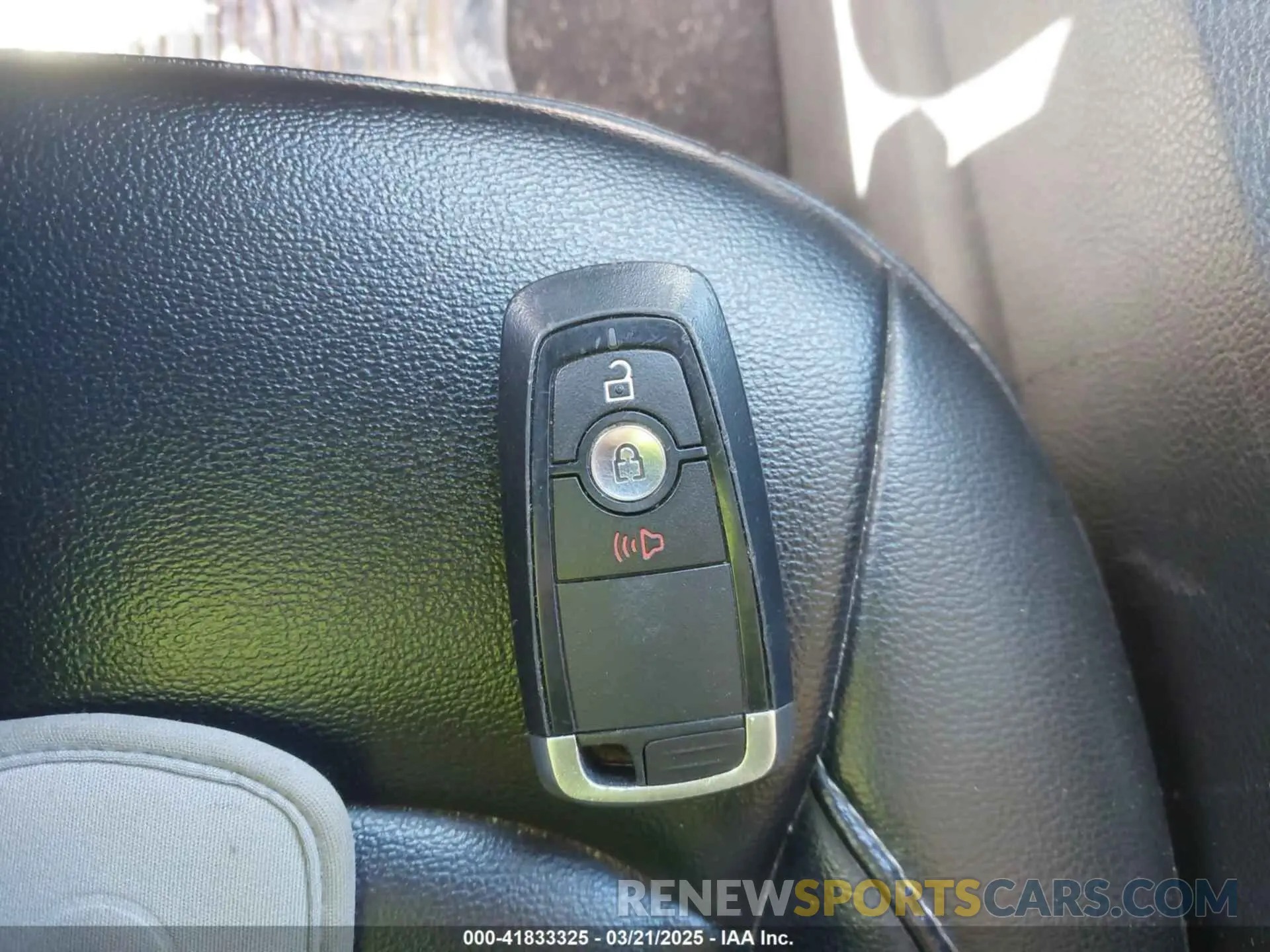 11 Photograph of a damaged car 2FMPK4J95KBB73037 FORD EDGE 2019