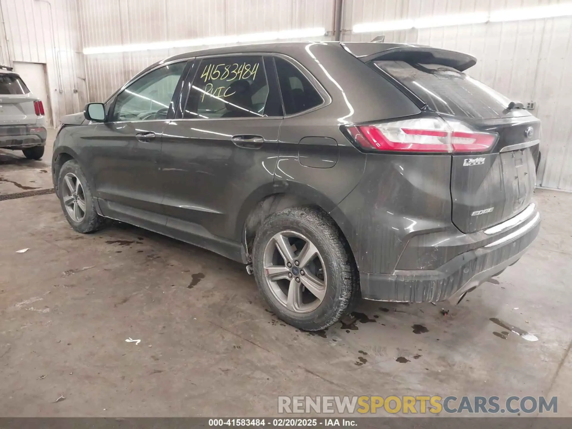 3 Photograph of a damaged car 2FMPK4J95KBB82062 FORD EDGE 2019