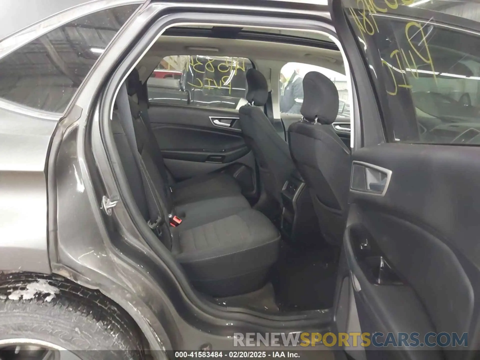 8 Photograph of a damaged car 2FMPK4J95KBB82062 FORD EDGE 2019