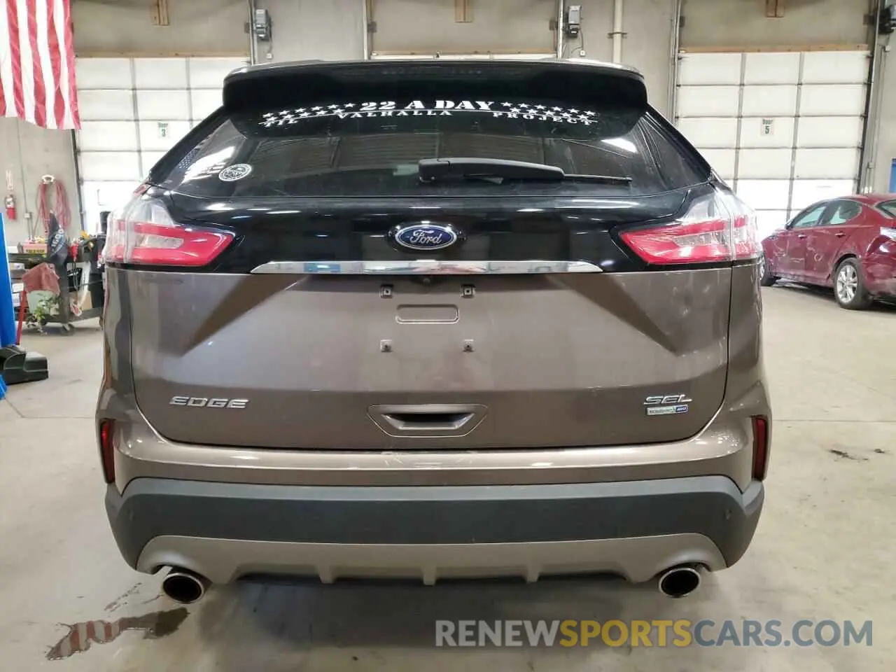 6 Photograph of a damaged car 2FMPK4J95KBC04951 FORD EDGE 2019