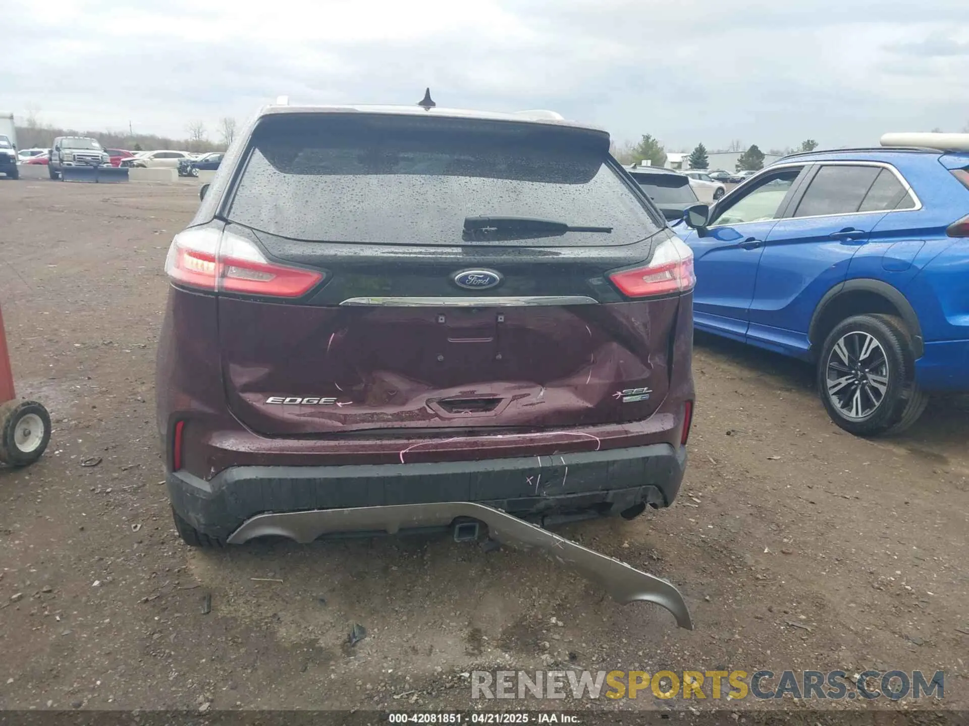 16 Photograph of a damaged car 2FMPK4J95KBC26108 FORD EDGE 2019