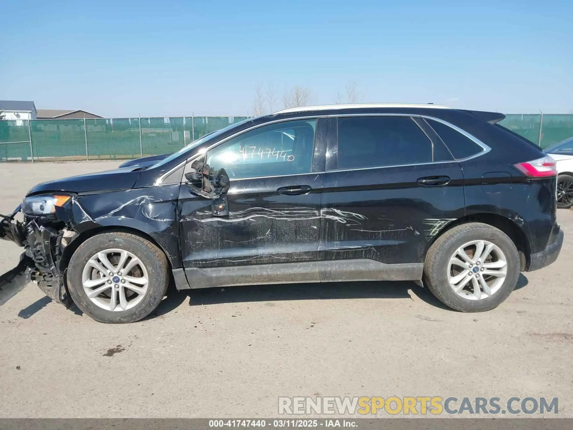 15 Photograph of a damaged car 2FMPK4J95KBC70383 FORD EDGE 2019