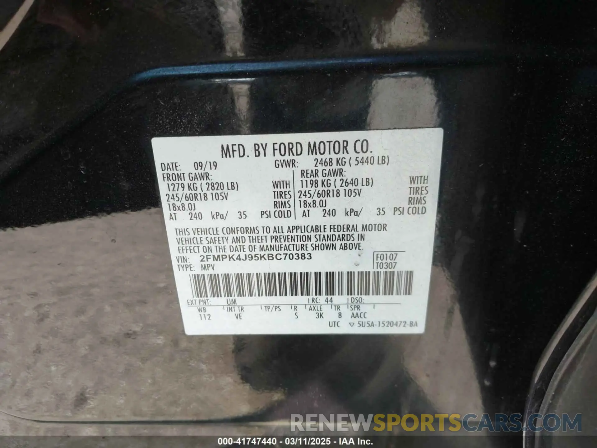 9 Photograph of a damaged car 2FMPK4J95KBC70383 FORD EDGE 2019