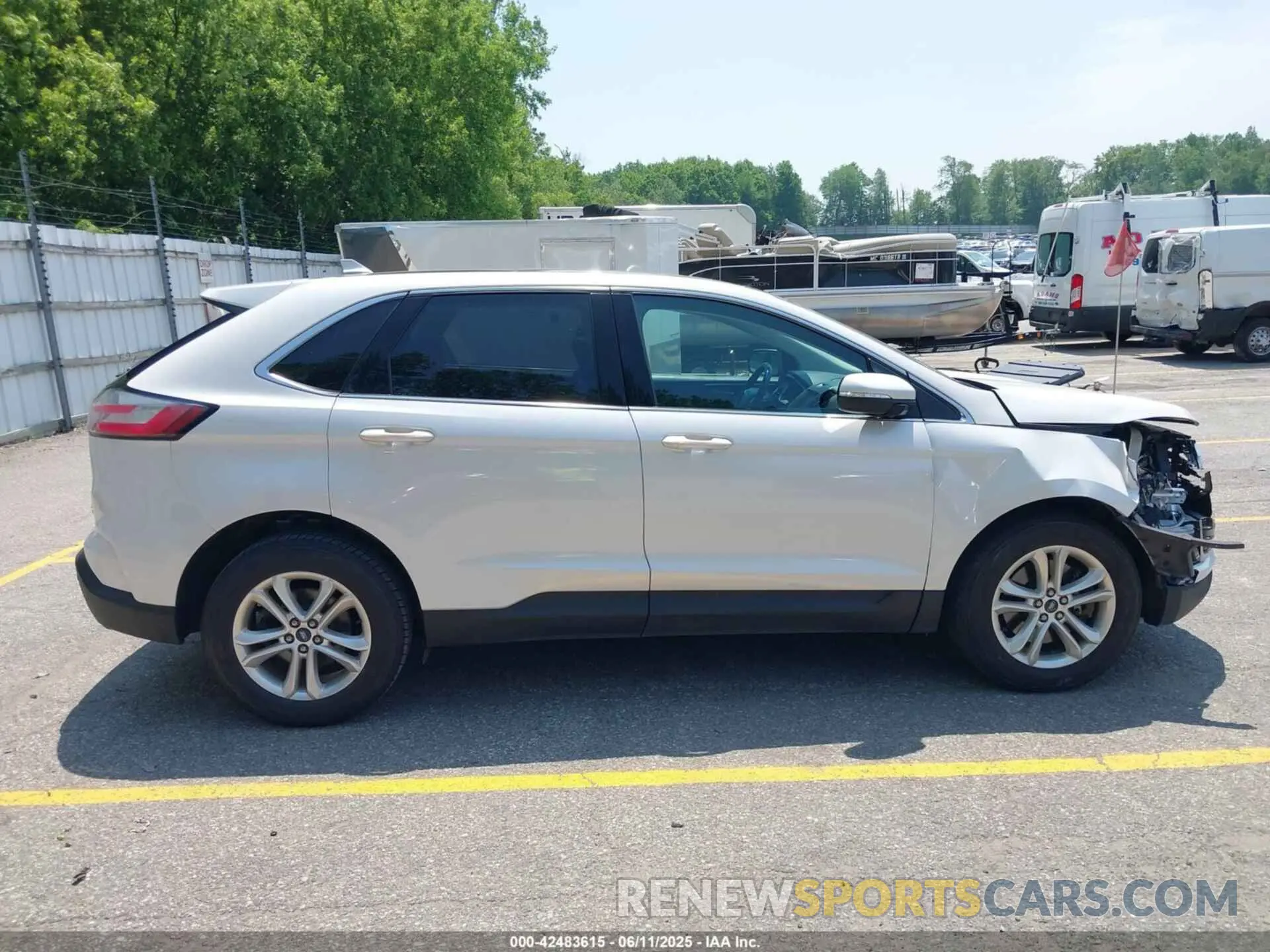 13 Photograph of a damaged car 2FMPK4J96KBB36191 FORD EDGE 2019