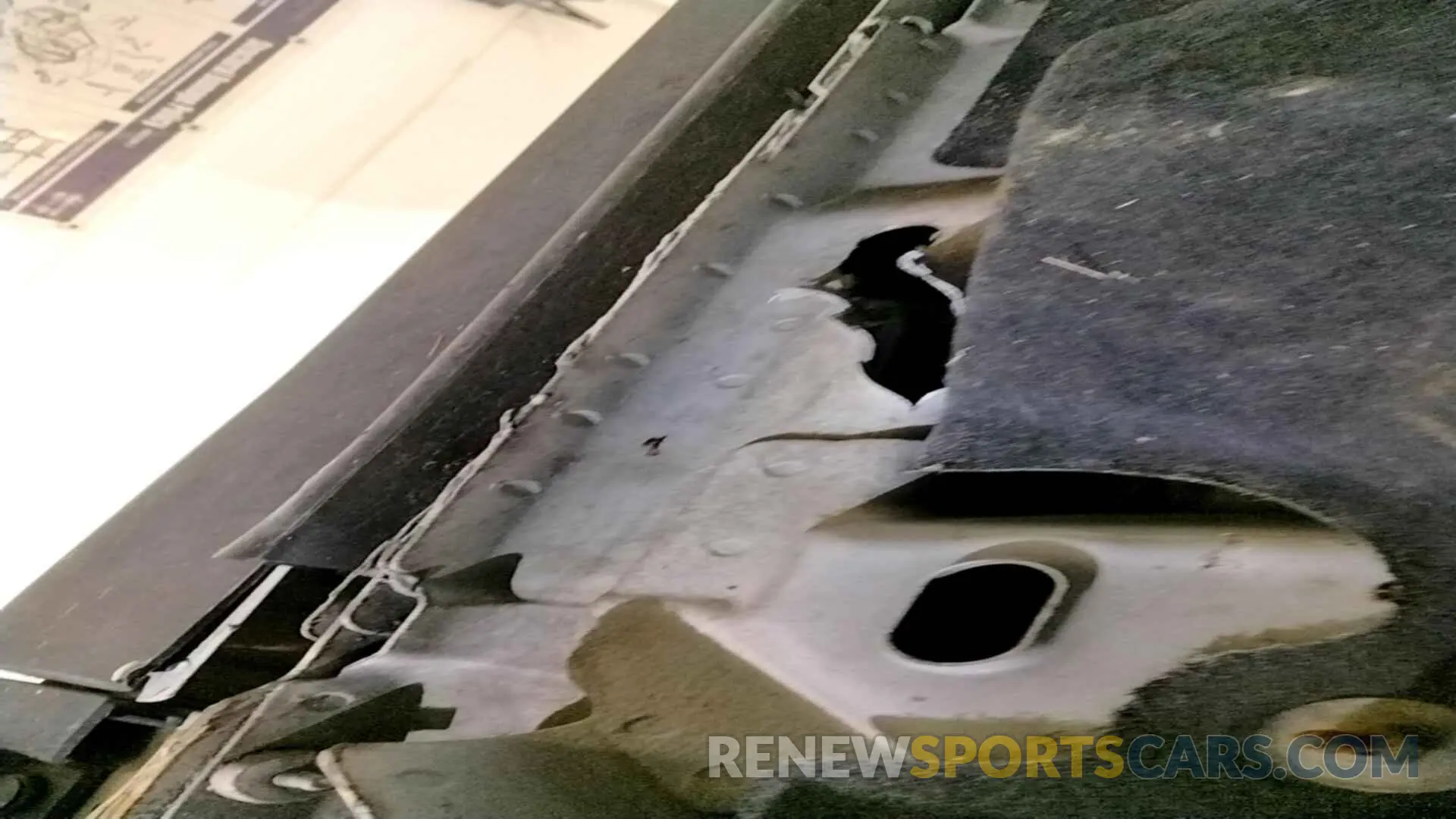 19 Photograph of a damaged car 2FMPK4J96KBB92552 FORD EDGE 2019