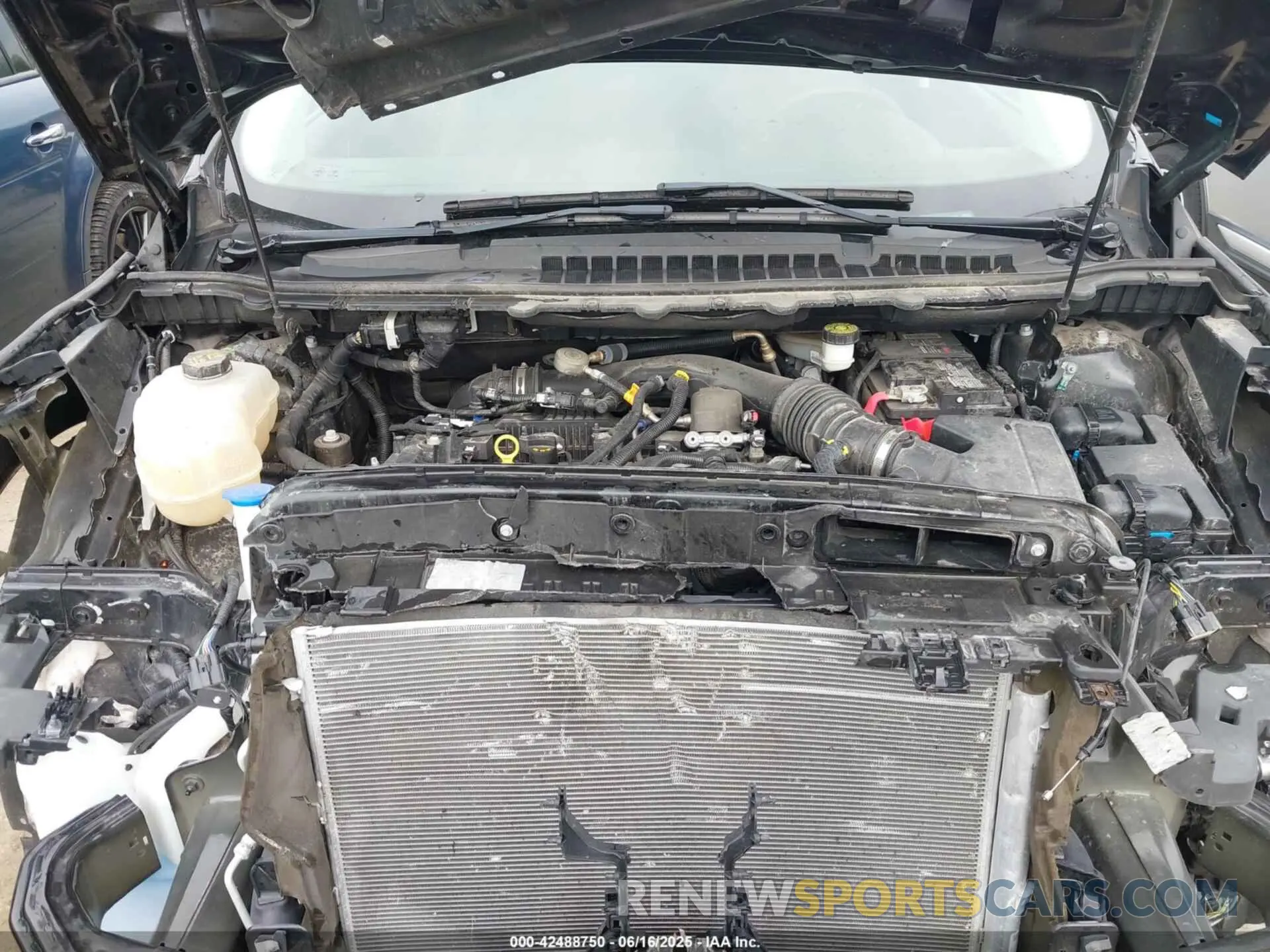 10 Photograph of a damaged car 2FMPK4J96KBC18745 FORD EDGE 2019