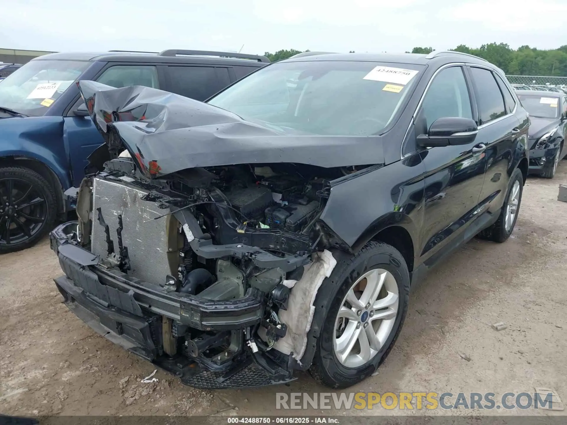 2 Photograph of a damaged car 2FMPK4J96KBC18745 FORD EDGE 2019