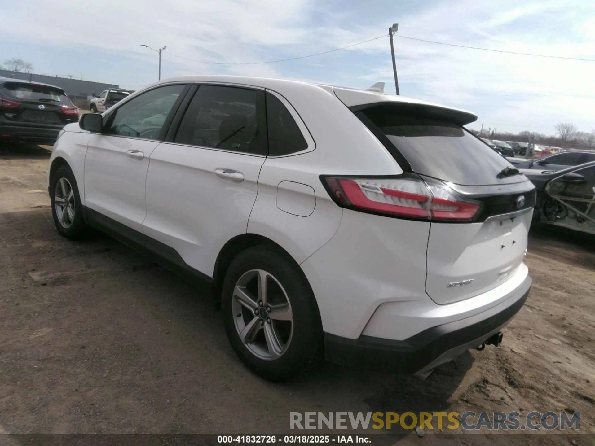 3 Photograph of a damaged car 2FMPK4J96KBC26540 FORD EDGE 2019