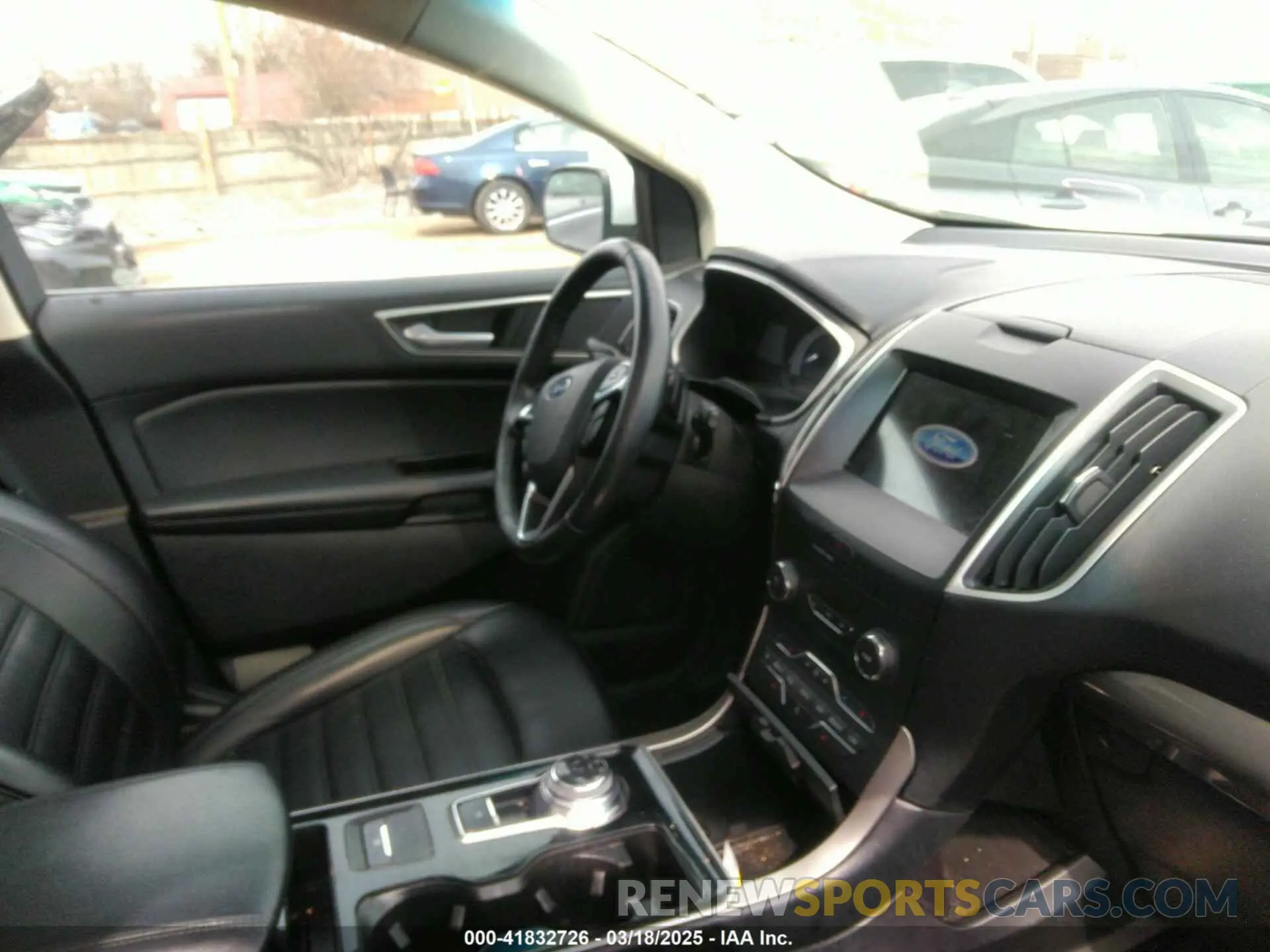 5 Photograph of a damaged car 2FMPK4J96KBC26540 FORD EDGE 2019