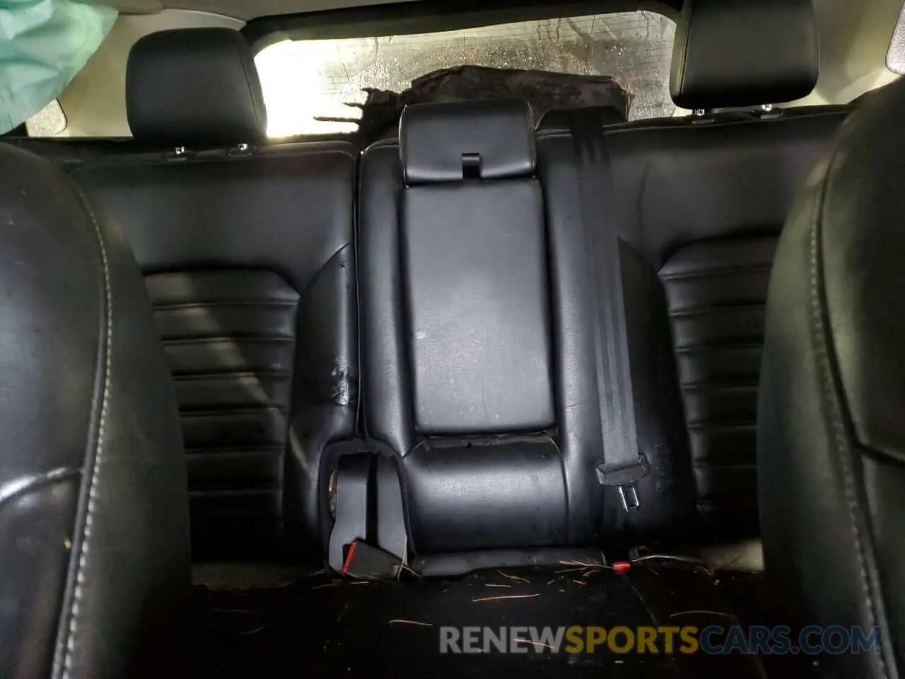 10 Photograph of a damaged car 2FMPK4J97KBB33669 FORD EDGE 2019