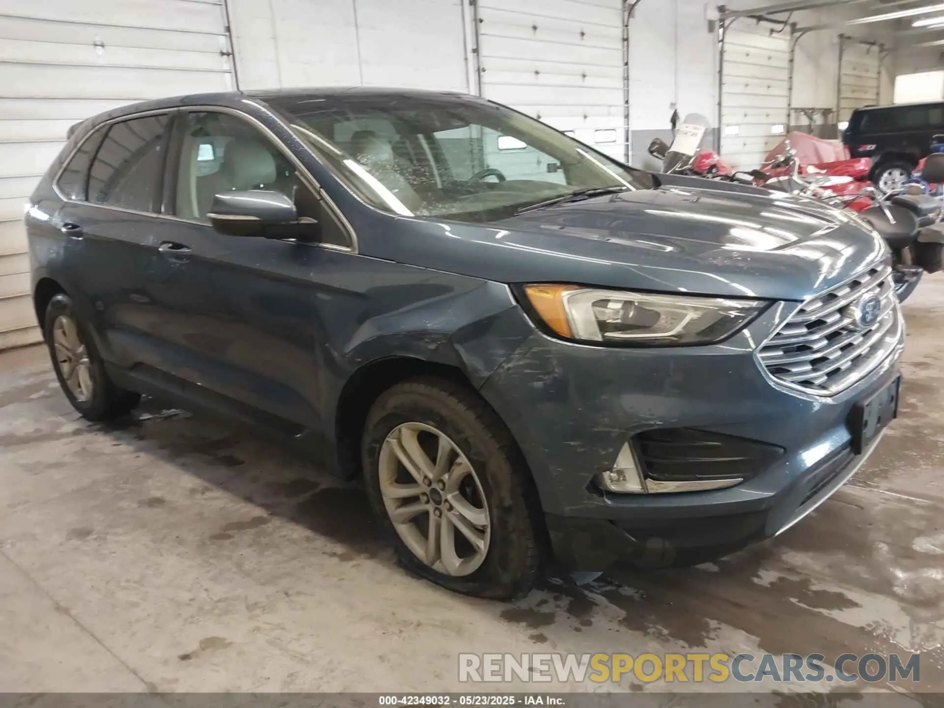 1 Photograph of a damaged car 2FMPK4J97KBB66204 FORD EDGE 2019