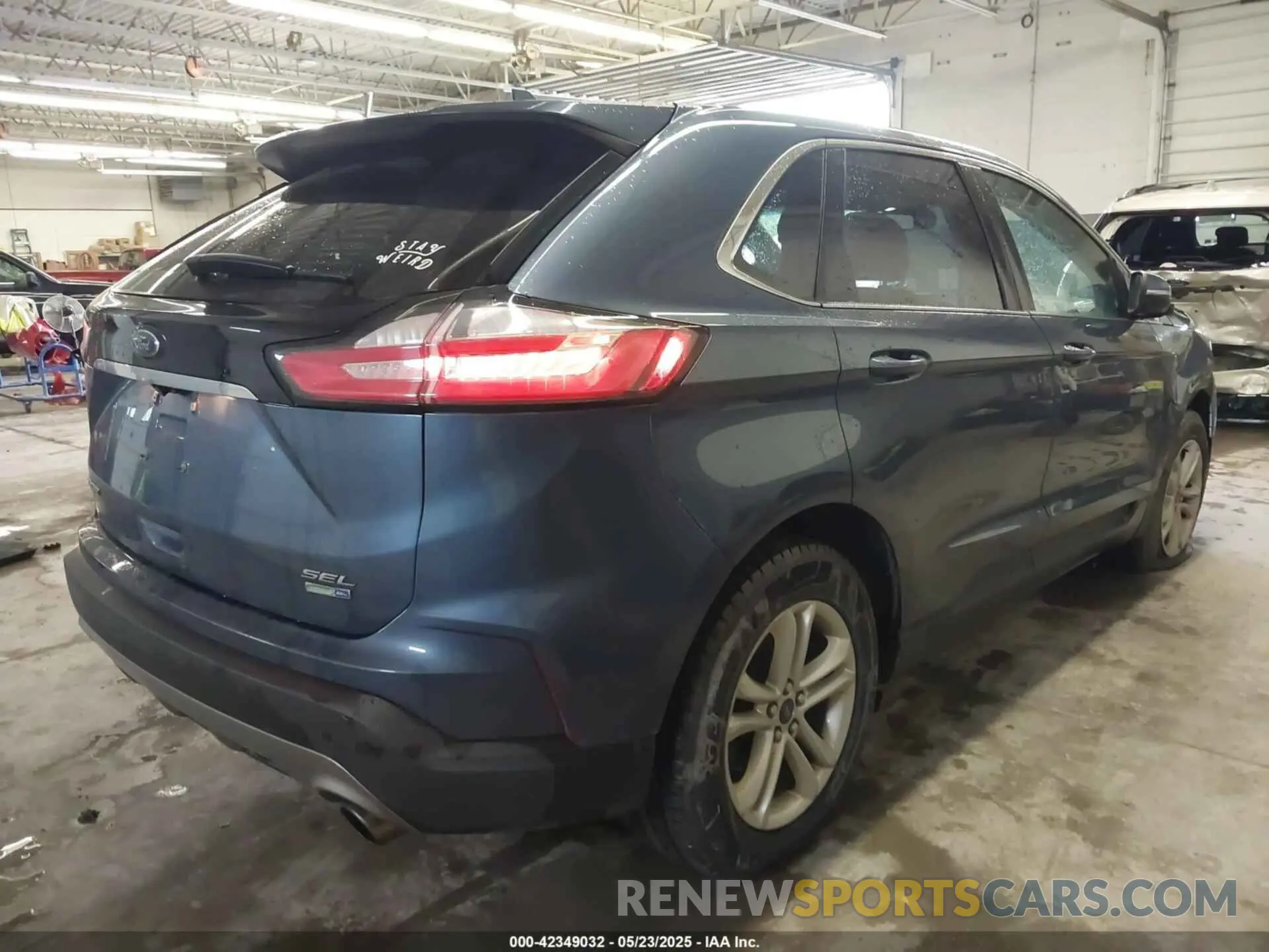4 Photograph of a damaged car 2FMPK4J97KBB66204 FORD EDGE 2019