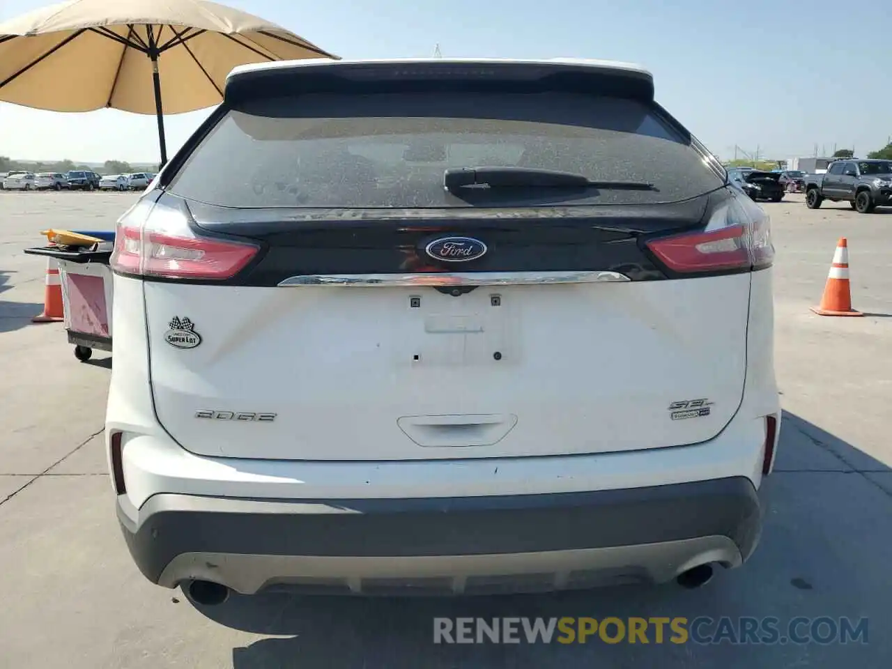 6 Photograph of a damaged car 2FMPK4J97KBB90244 FORD EDGE 2019