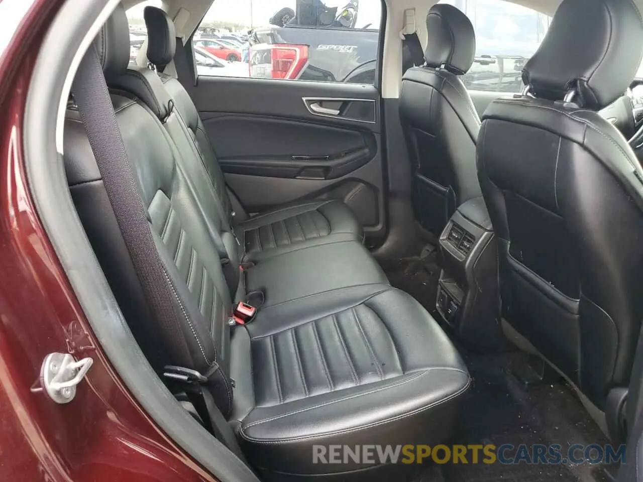 11 Photograph of a damaged car 2FMPK4J98KBB12815 FORD EDGE 2019