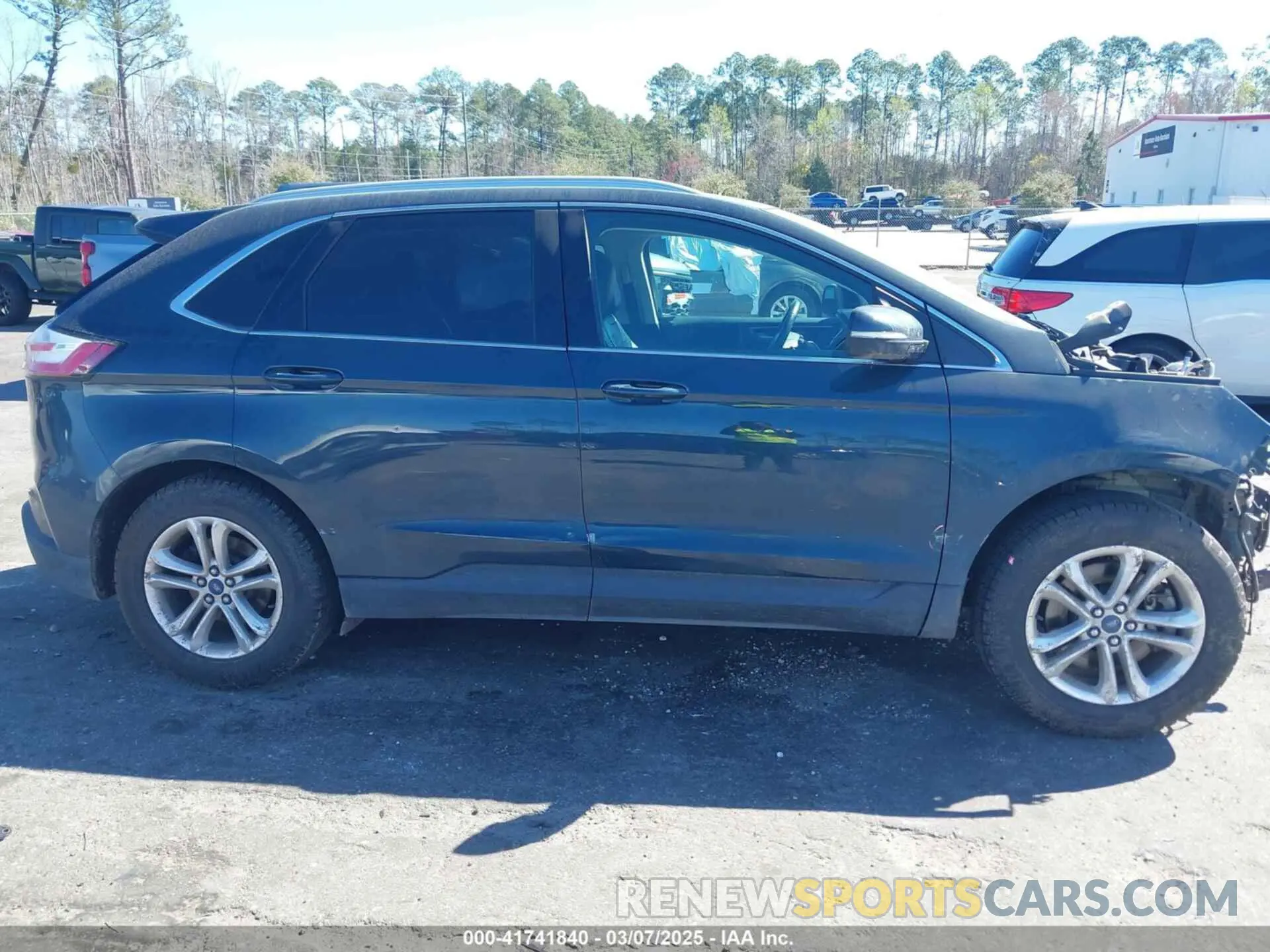13 Photograph of a damaged car 2FMPK4J98KBB68754 FORD EDGE 2019