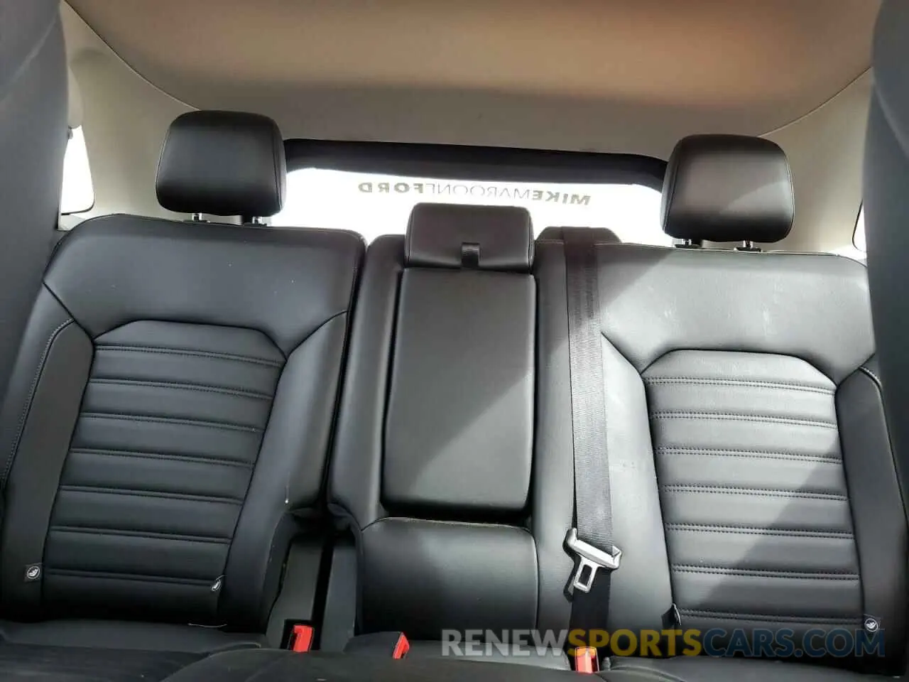 10 Photograph of a damaged car 2FMPK4J98KBC62746 FORD EDGE 2019