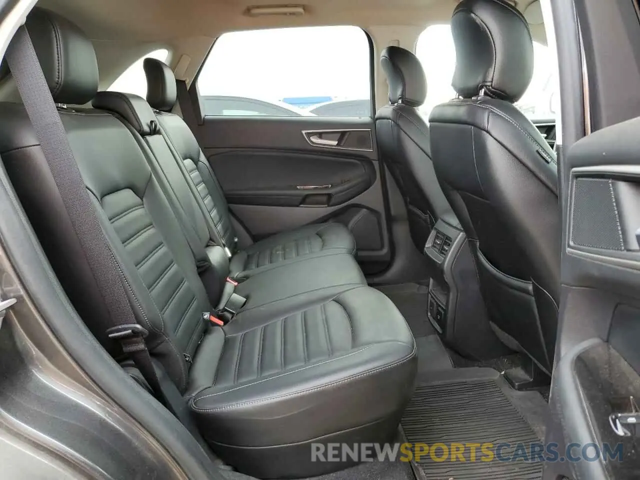 11 Photograph of a damaged car 2FMPK4J98KBC62746 FORD EDGE 2019