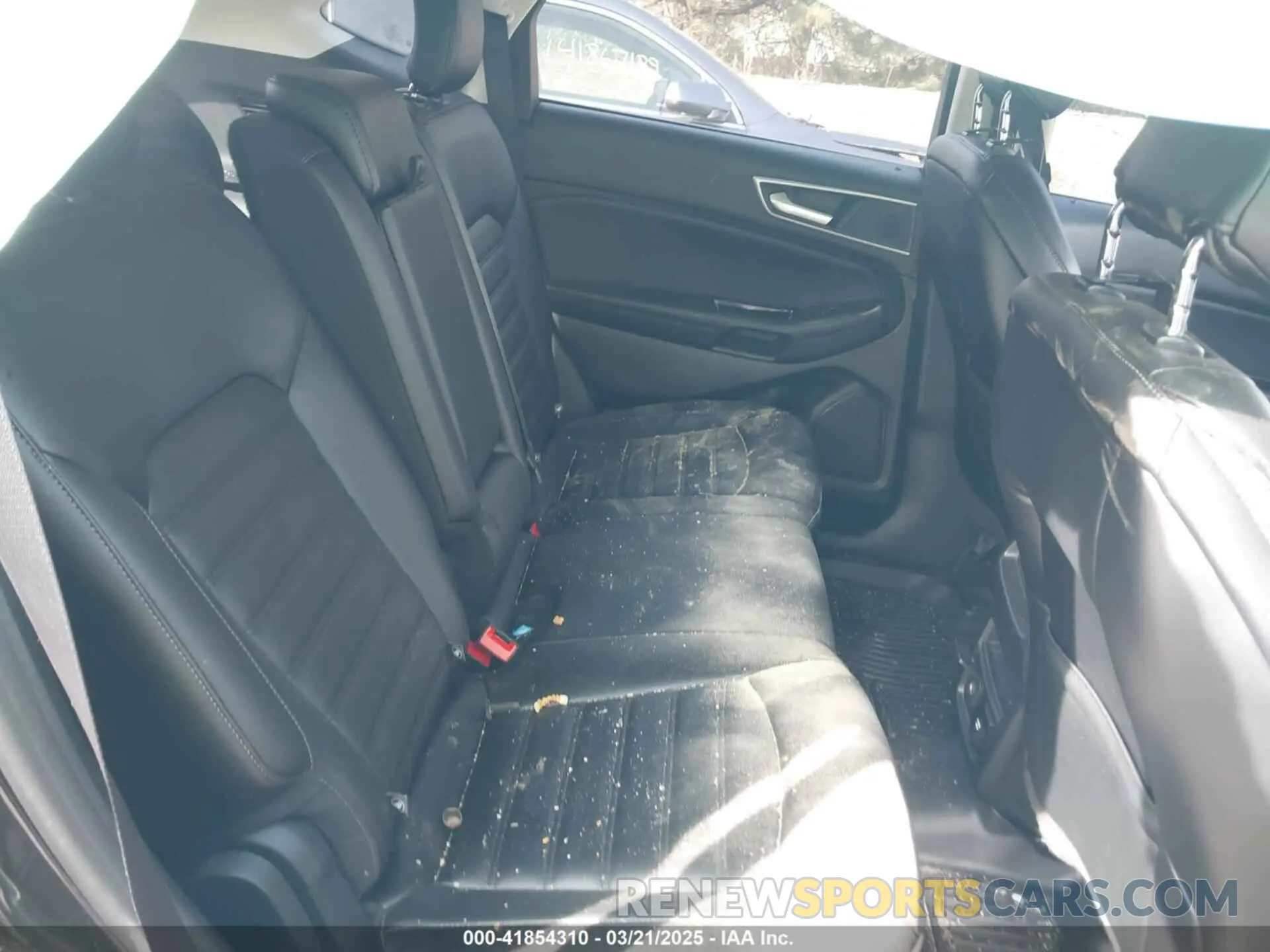 8 Photograph of a damaged car 2FMPK4J99KBC19405 FORD EDGE 2019